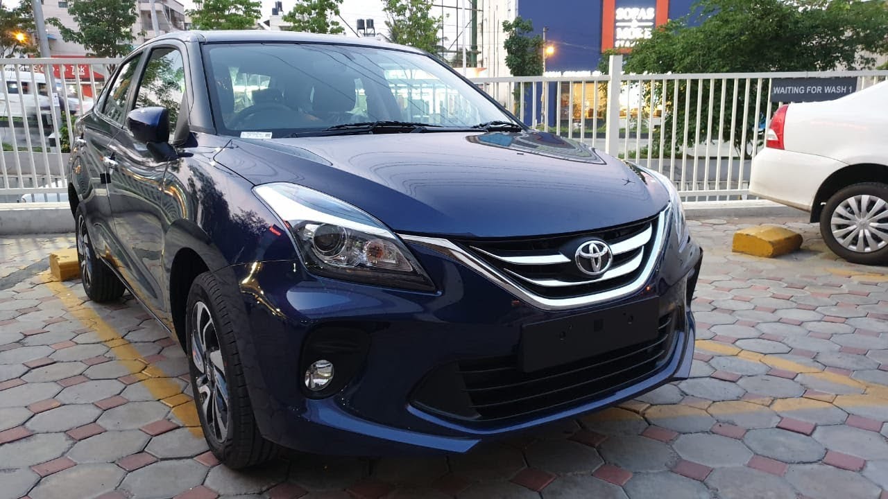 Toyota Glanza Launched. Exterior&Interior. Is it same Baleno with Toyota Logo?Grey, Blue&Red Walkaround. Toyota logo, Toyota, Blue