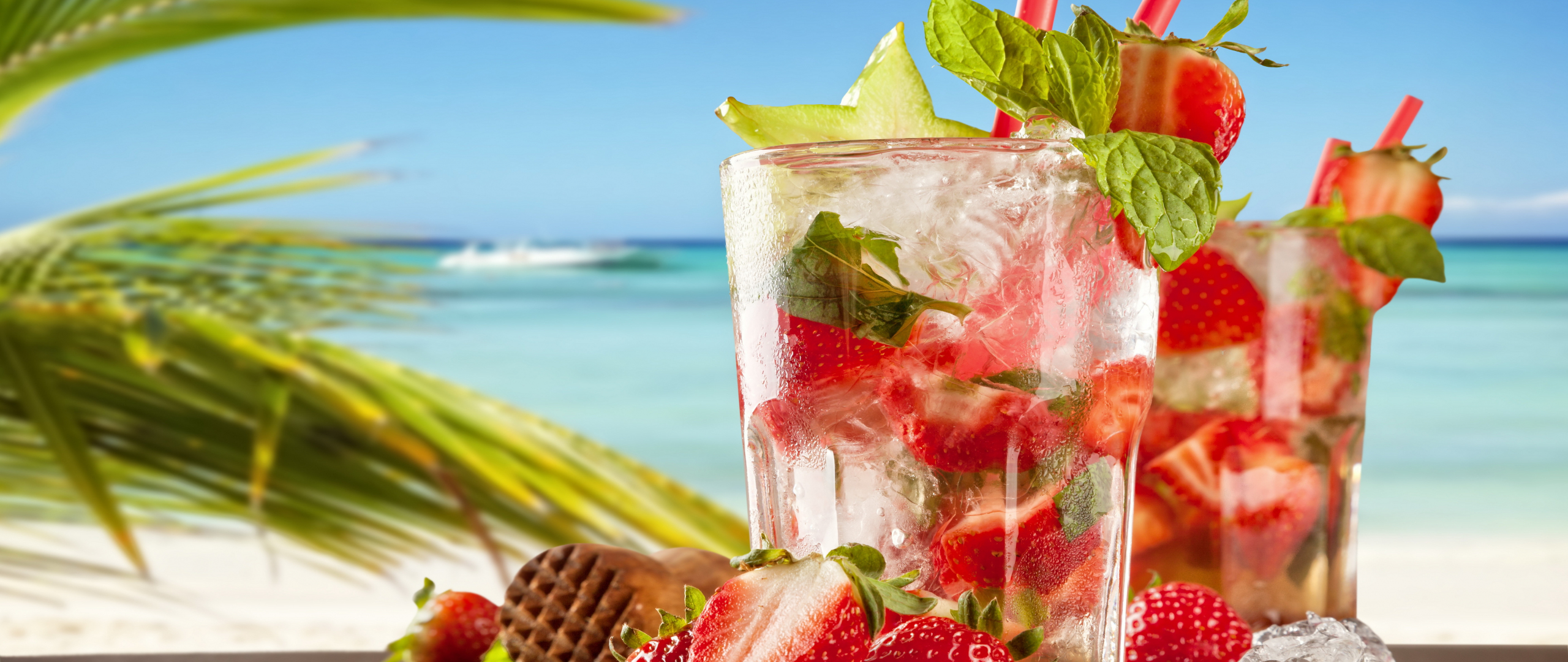 Desktop Wallpaper Strawberry, Cocktail, Drinks, Summer, HD Image, Picture, Background, Cefgve
