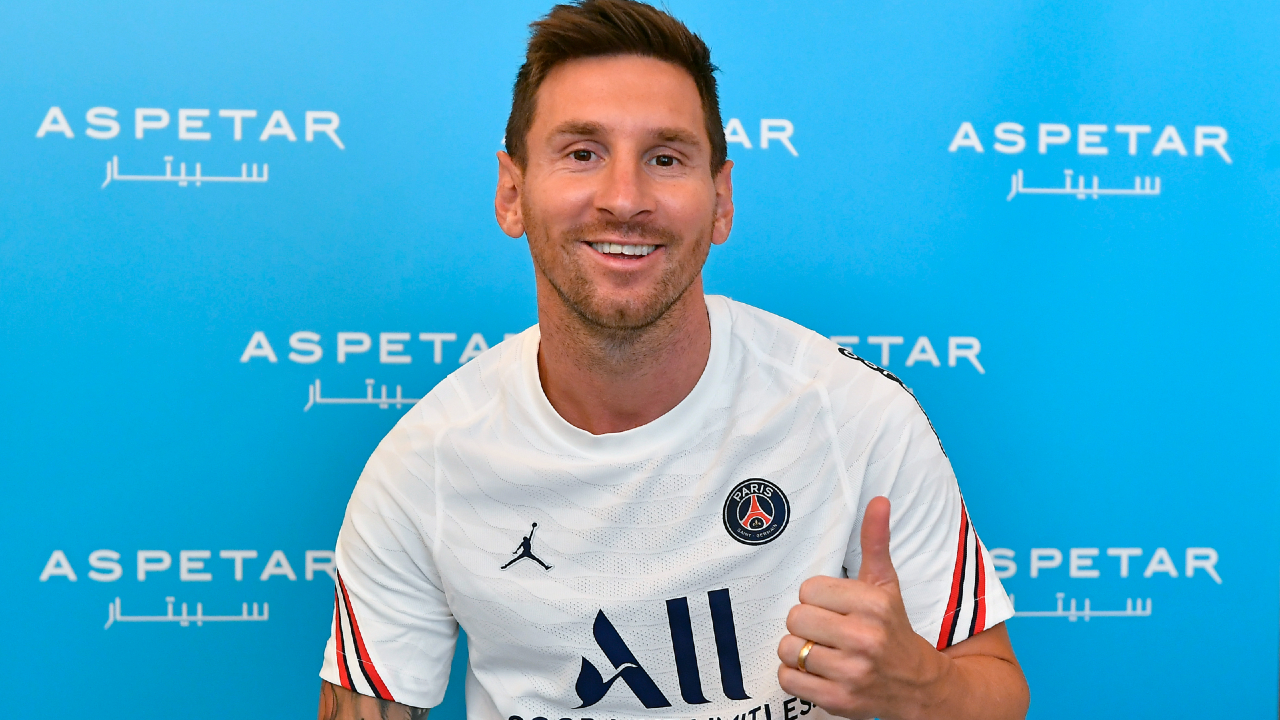 Messi excited to build 'something special' after signing with PSG