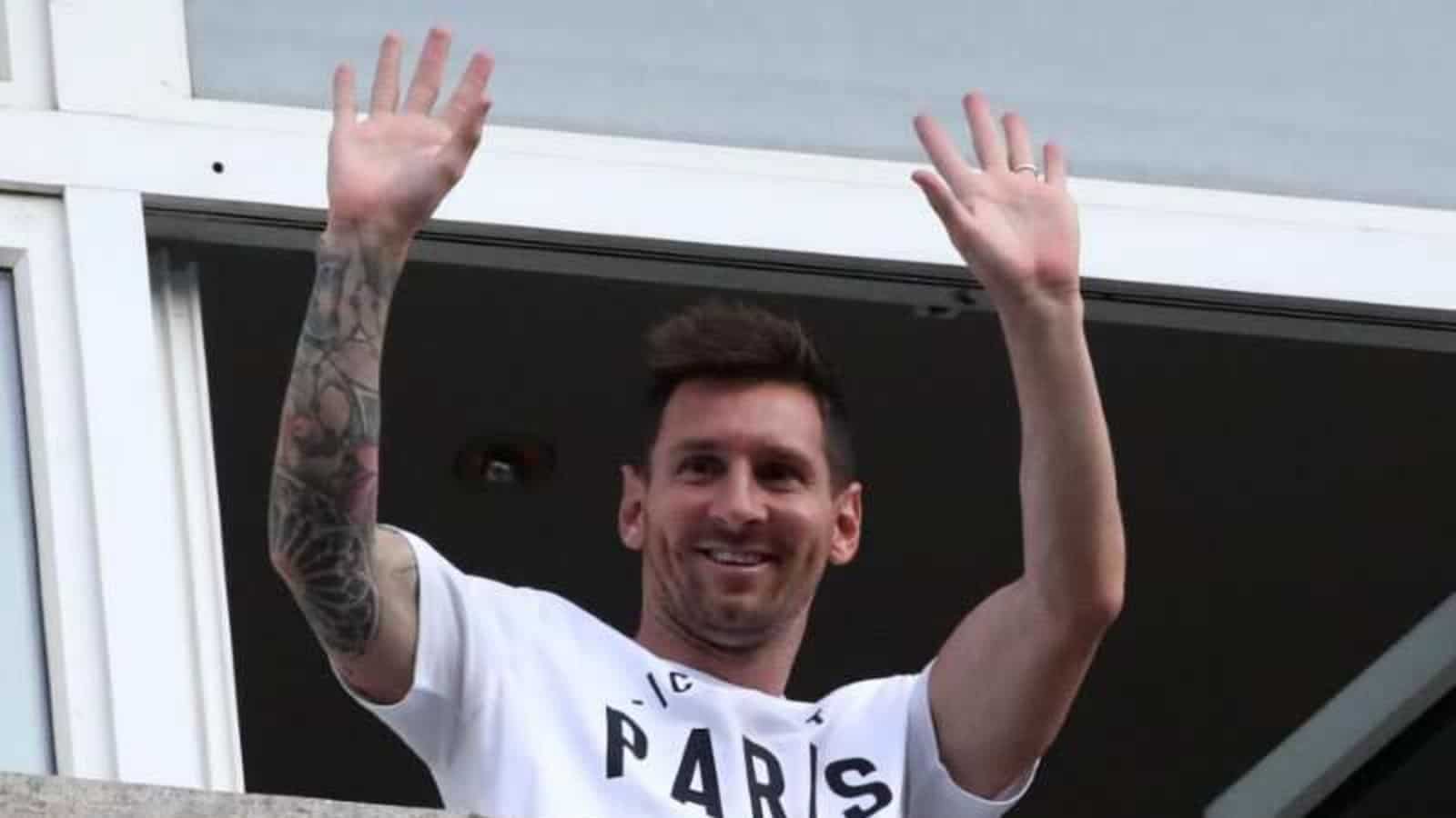 Lionel Messi Signs Two Year Deal With Paris Saint Germain