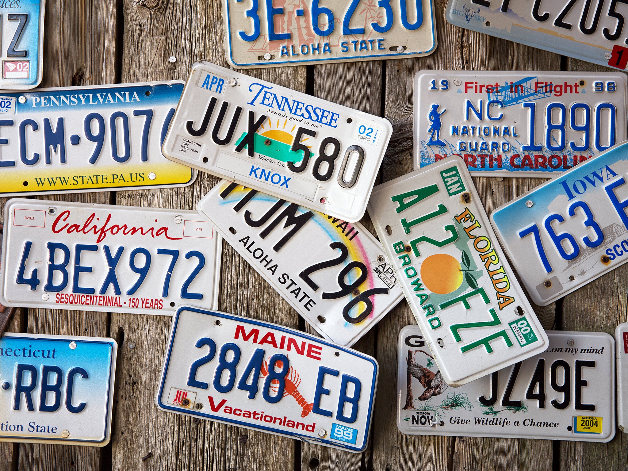 Coolest Things: 30 Licence Plates Wallpaper