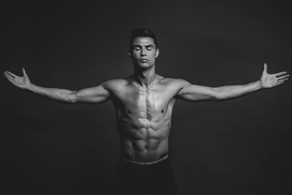 Too Hot To Handle. Cristiano Ronaldo Hot Shirtless Pics Are a Treat to the Sore Eyes. Latest Photo, Image & Galleries