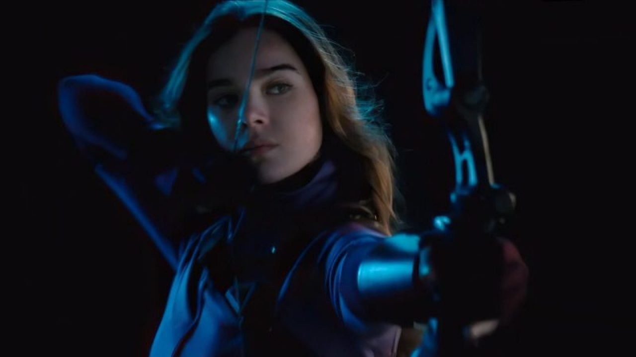 New Hawkeye Set Photo Tease Hailee Steinfeld's Kate Bishop in Action