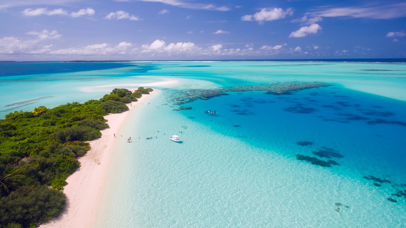 Maldives 1366x768 Resolution HD 4k Wallpaper, Image, Background, Photo and Picture