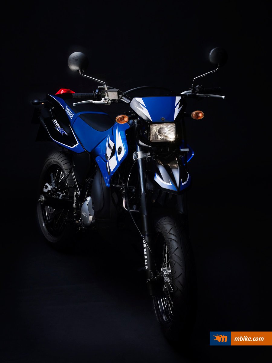 Yamaha DT 125, chopper, motorcycle, night, HD phone wallpaper | Peakpx