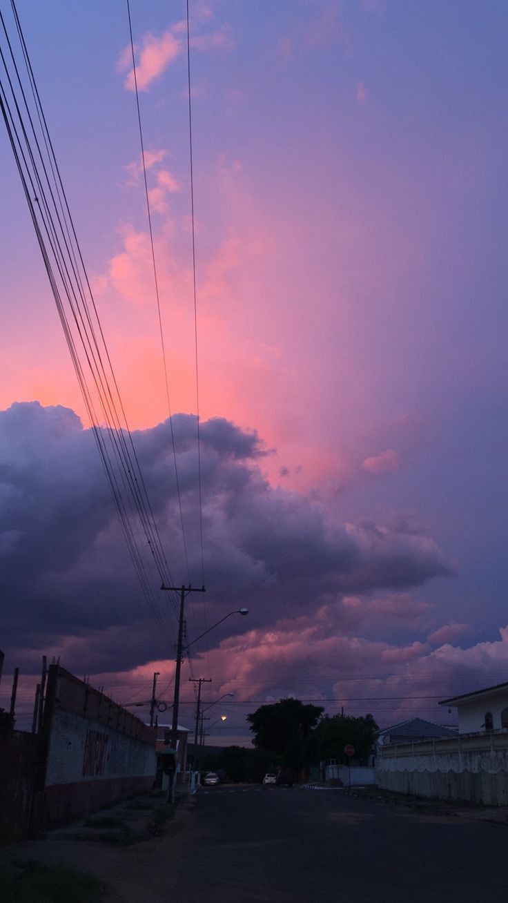 cr :. Sky aesthetic, Landscape wallpaper, Pretty sky