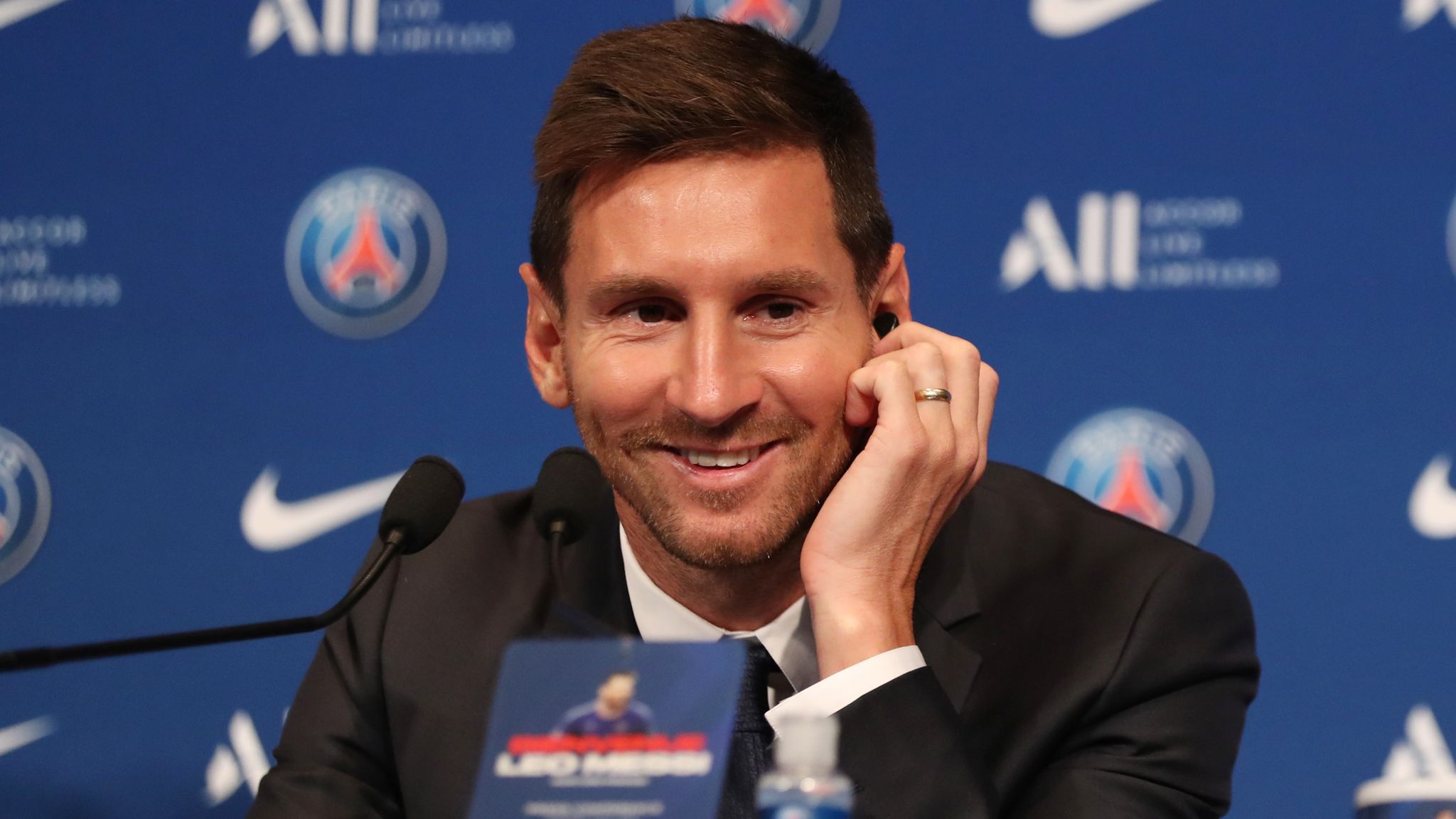 Messi's welcome package at PSG includes cryptocurrency fan tokens