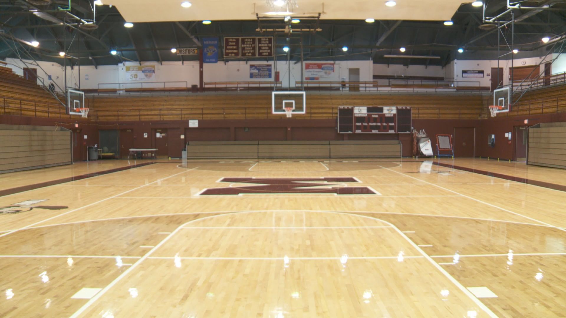 The Cave' at Mishawaka High School named one of Gyms in Indiana