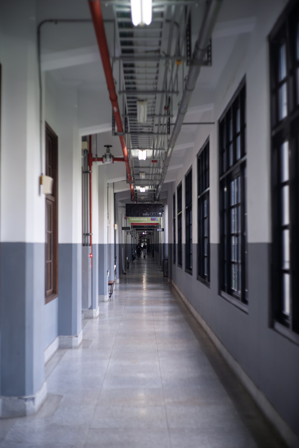 School Hallway Picture. Download Free Image