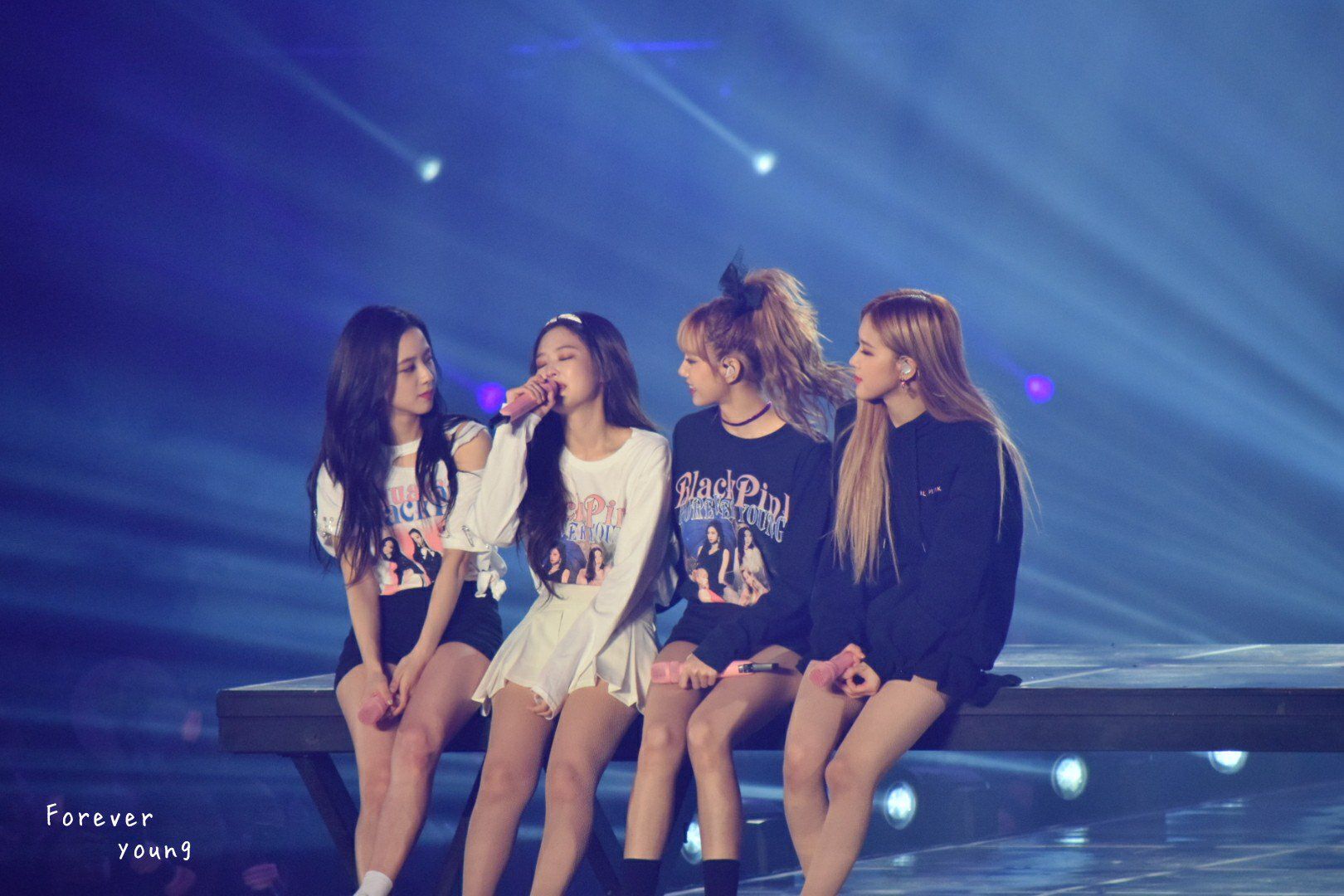 Forever Young on Twitter. Blackpink, Blackpink photo, Blackpink video