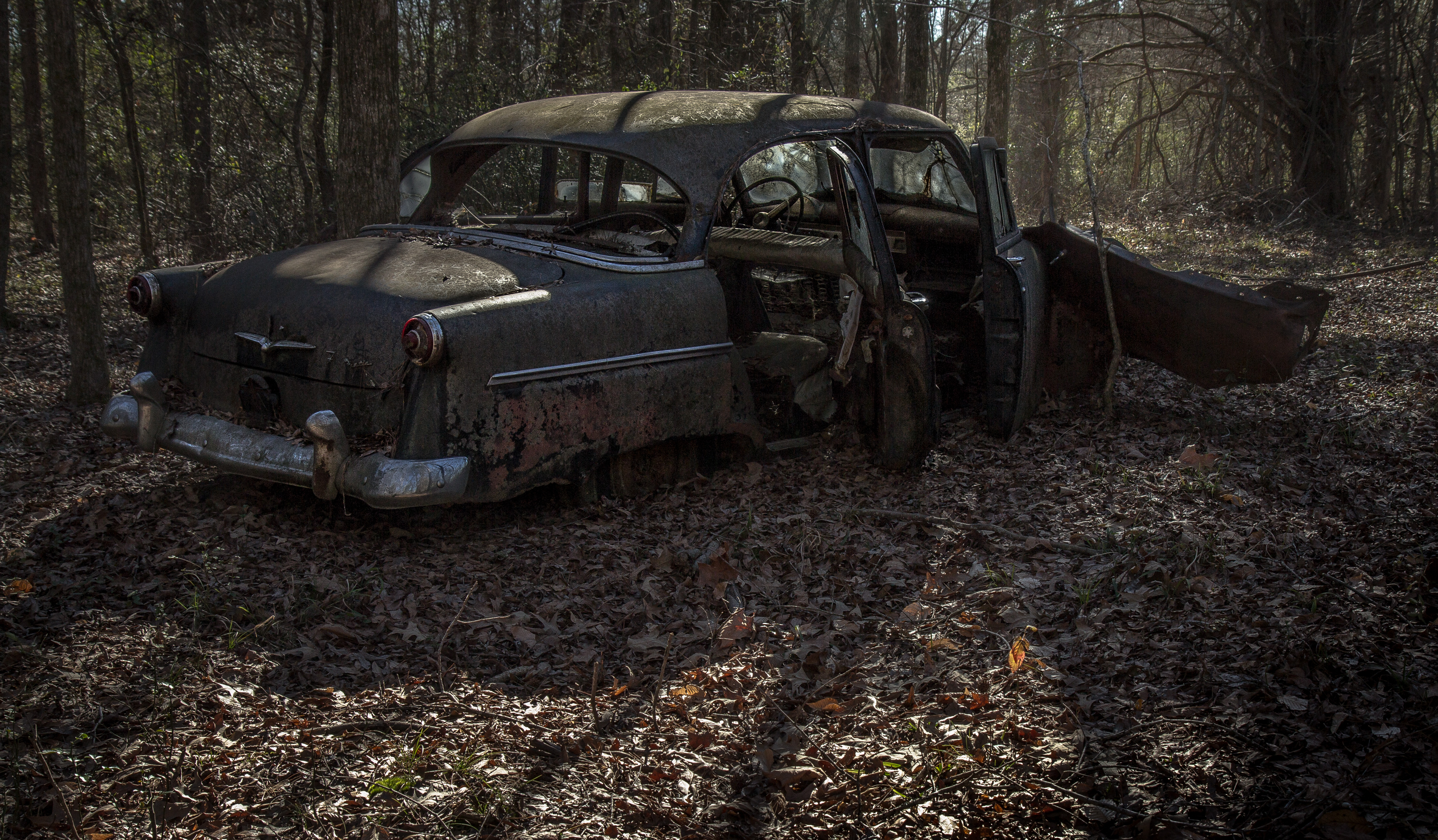 Wallpaper, forest, car, abandoned, vehicle, decay, rural, light, rusty, tree, autumn, woods, south, mississippi, woodland, off roading 4704x2748