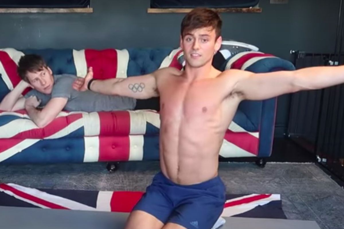Tom Daley keeps in shape while quarantined with the gay diver's workout