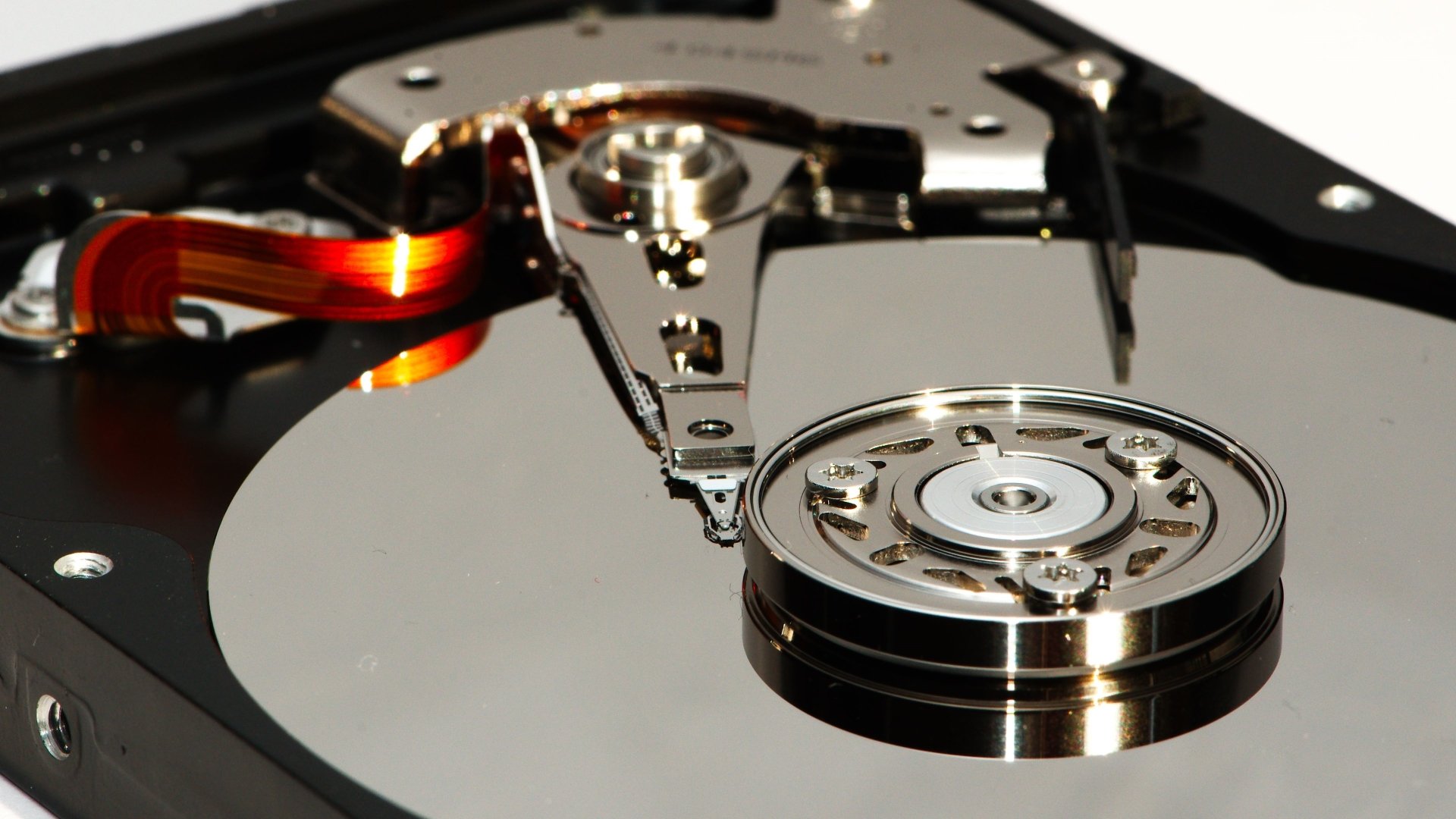 Hard disk drive HD Wallpaper and Background Image