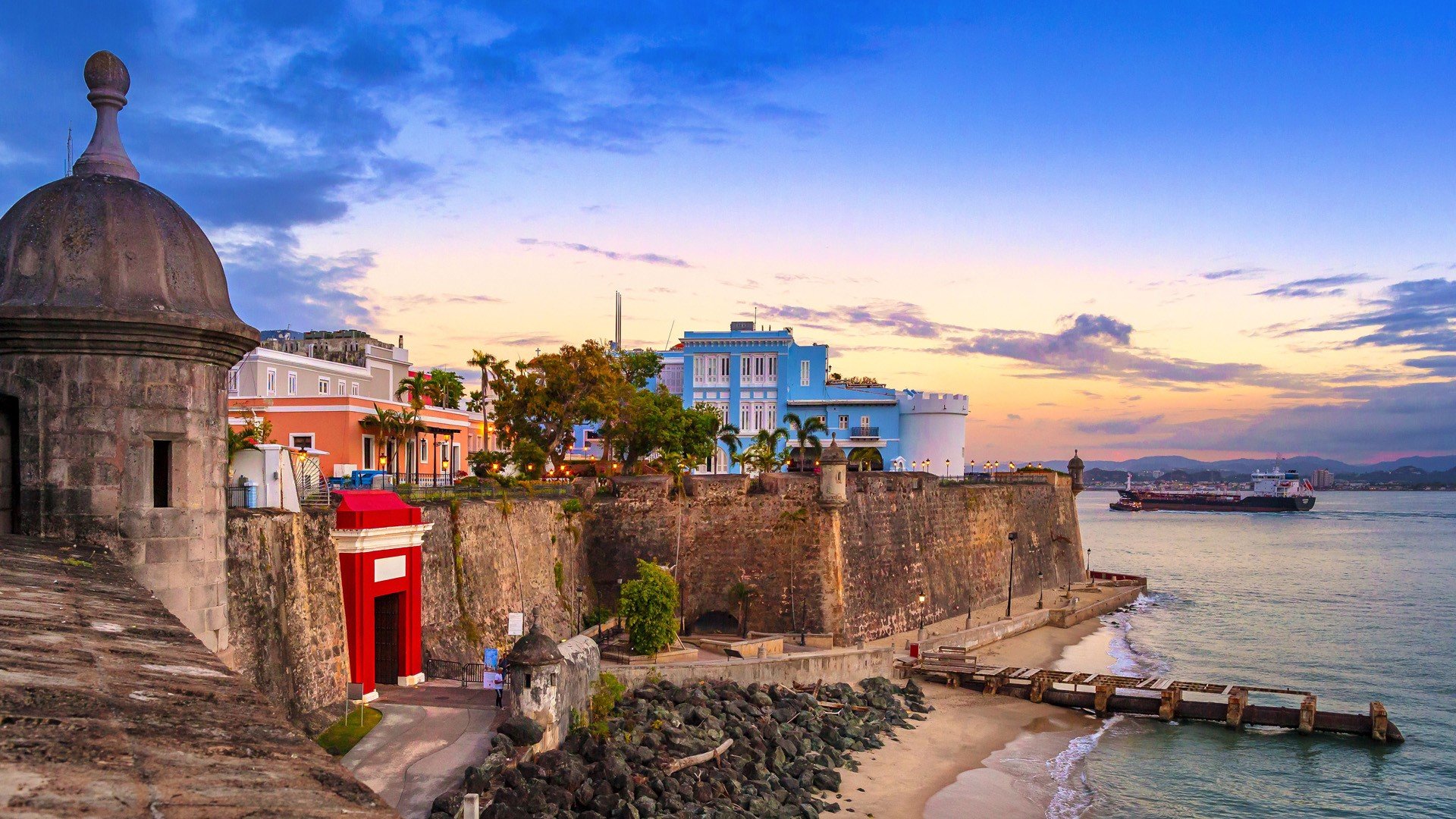La Puerta de San Juan (The San Juan Gate), Paseo de la Princesa, Old San Juan, Puerto Rico. Windows 10 Spotlight Image