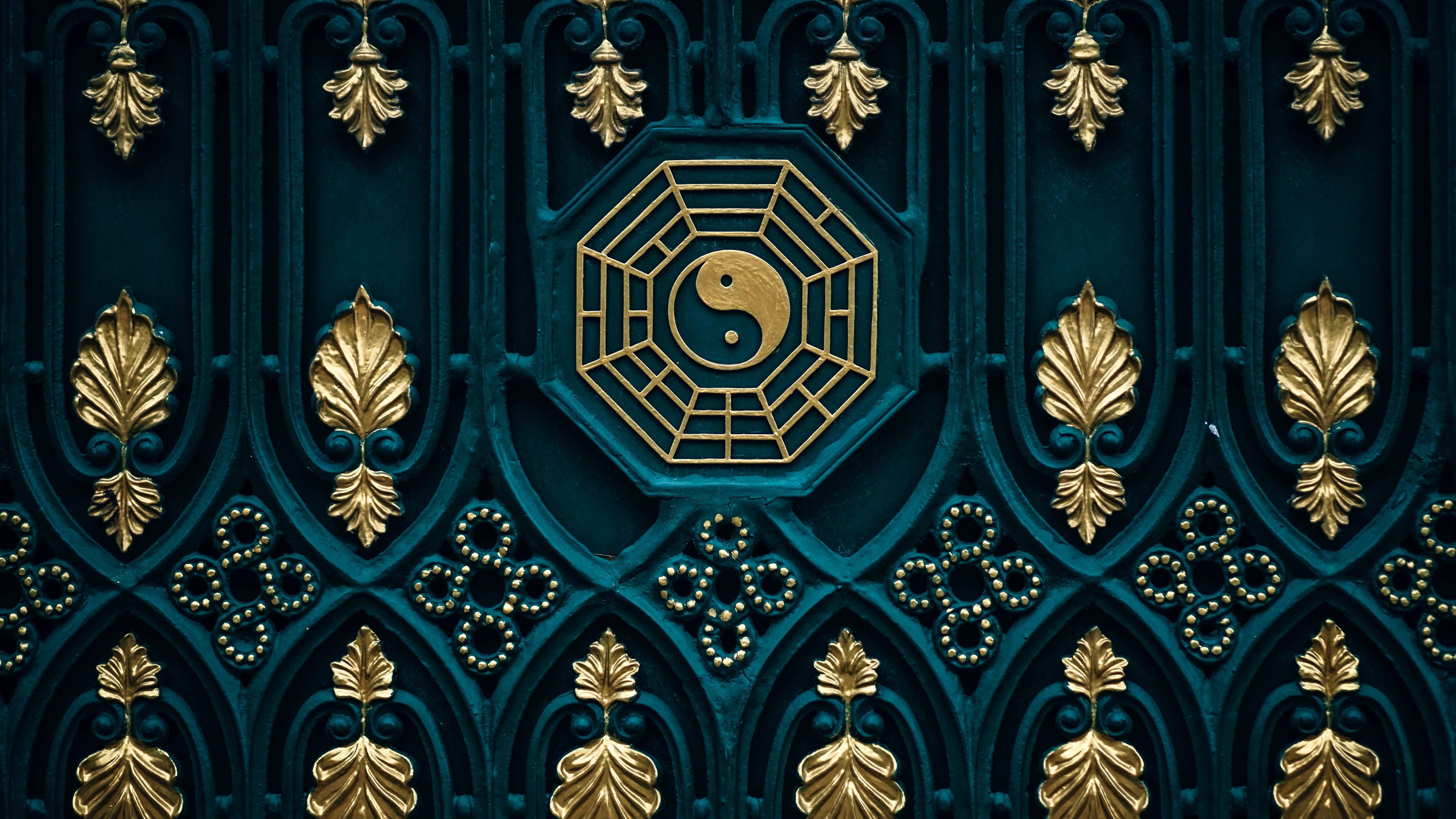 Bagua Wallpaper