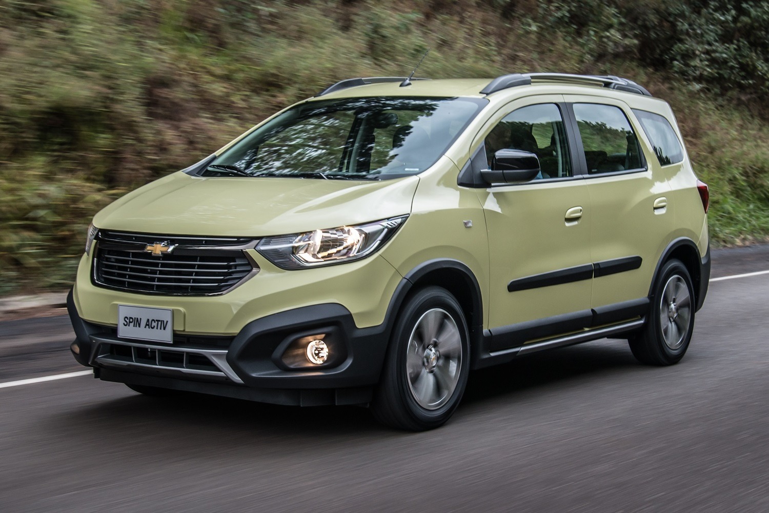 Spin info. Chevrolet Spin 2020. Chevrolet Spin 2019. Chevrolet Spin 2021. Chevrolet компактвэн.