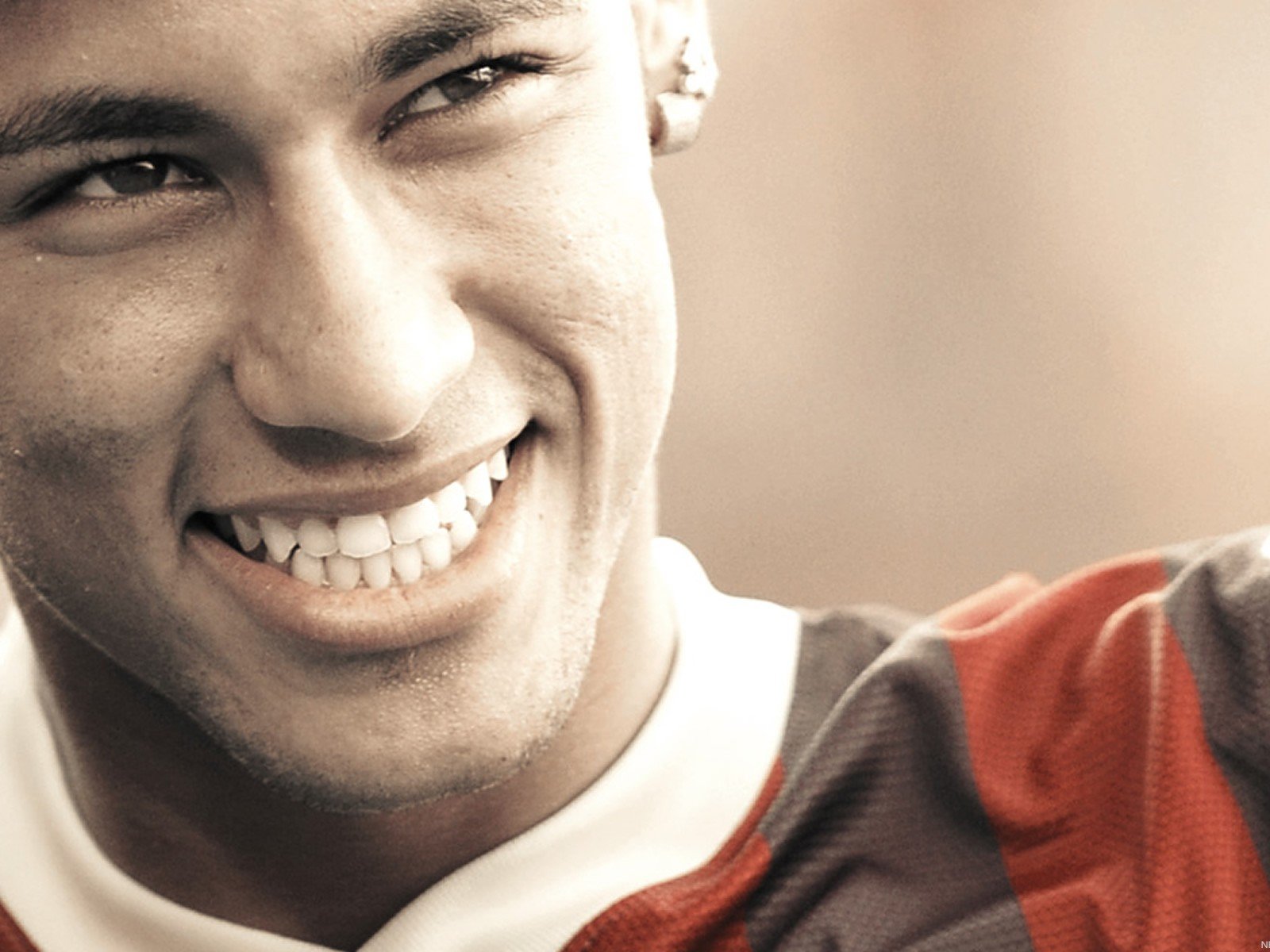 1,458 Neymar Smile Stock Photos, High-Res Pictures, and Images