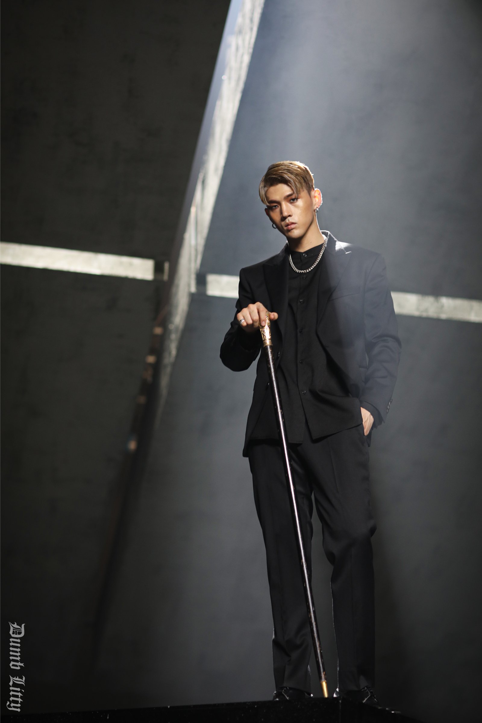 KARD Dumb Litty Teaser Photo (HD HR)-Pop Database Dbkpop.com