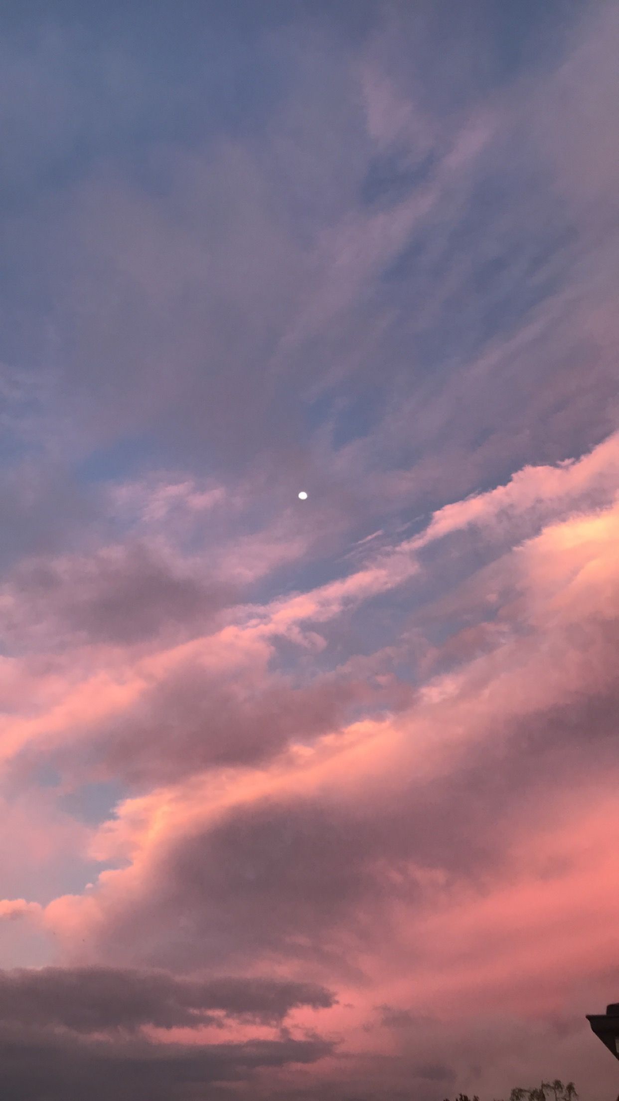 Aesthetic Sky Wallpaper
