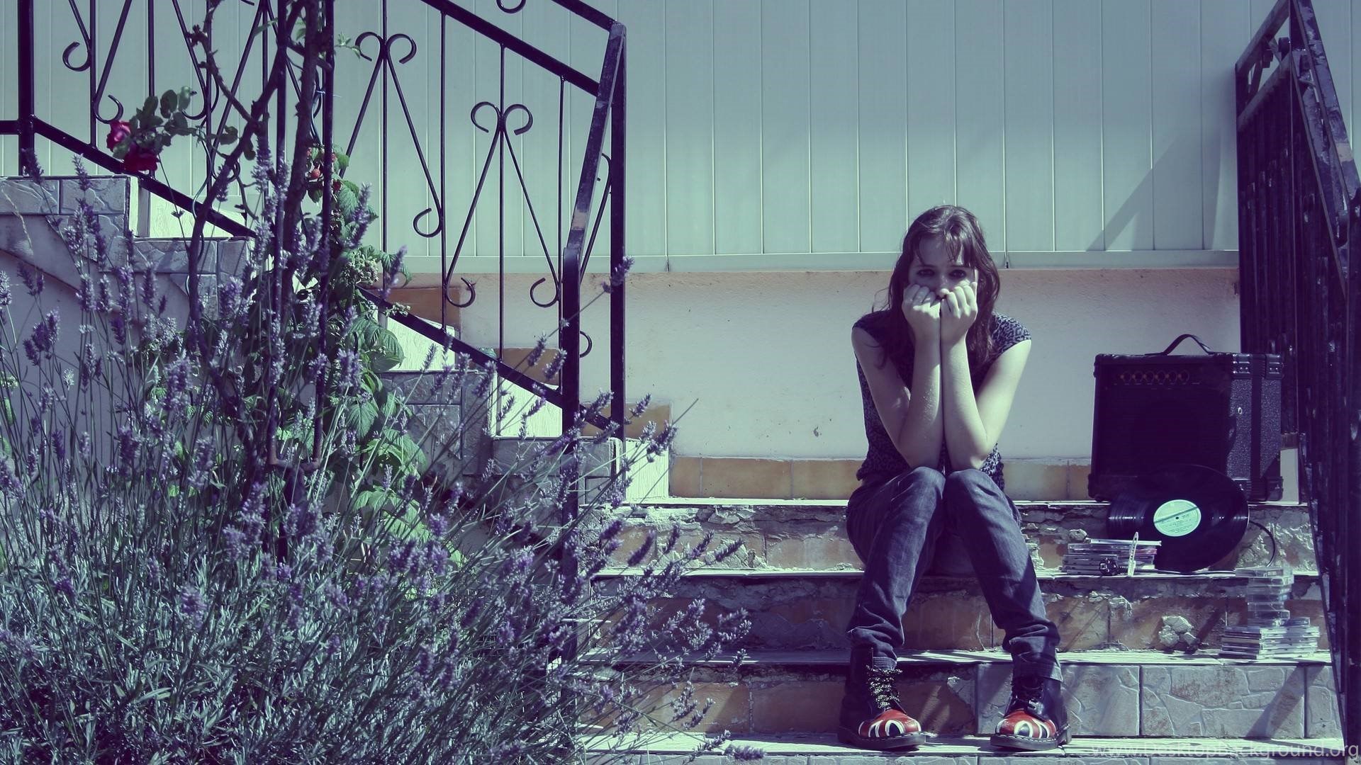 Lonely Girls Computer Desktop HD Wallpaper Desktop Background