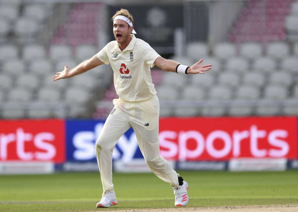 ENG vs PAK. Stuart Broad fined by father Chris for using inappropriate language during Manchester Test against Pakistan