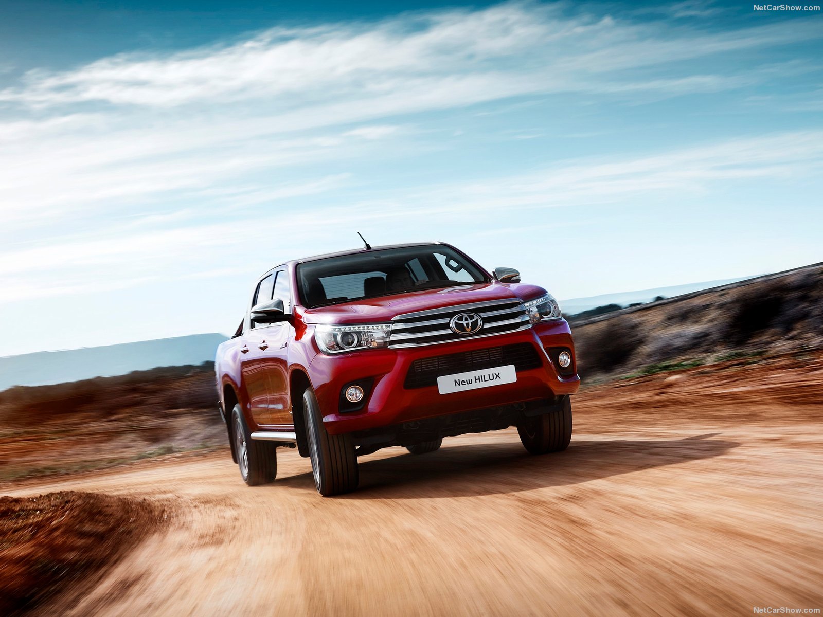 1600x1200 toyota hilux wallpaper for desktop