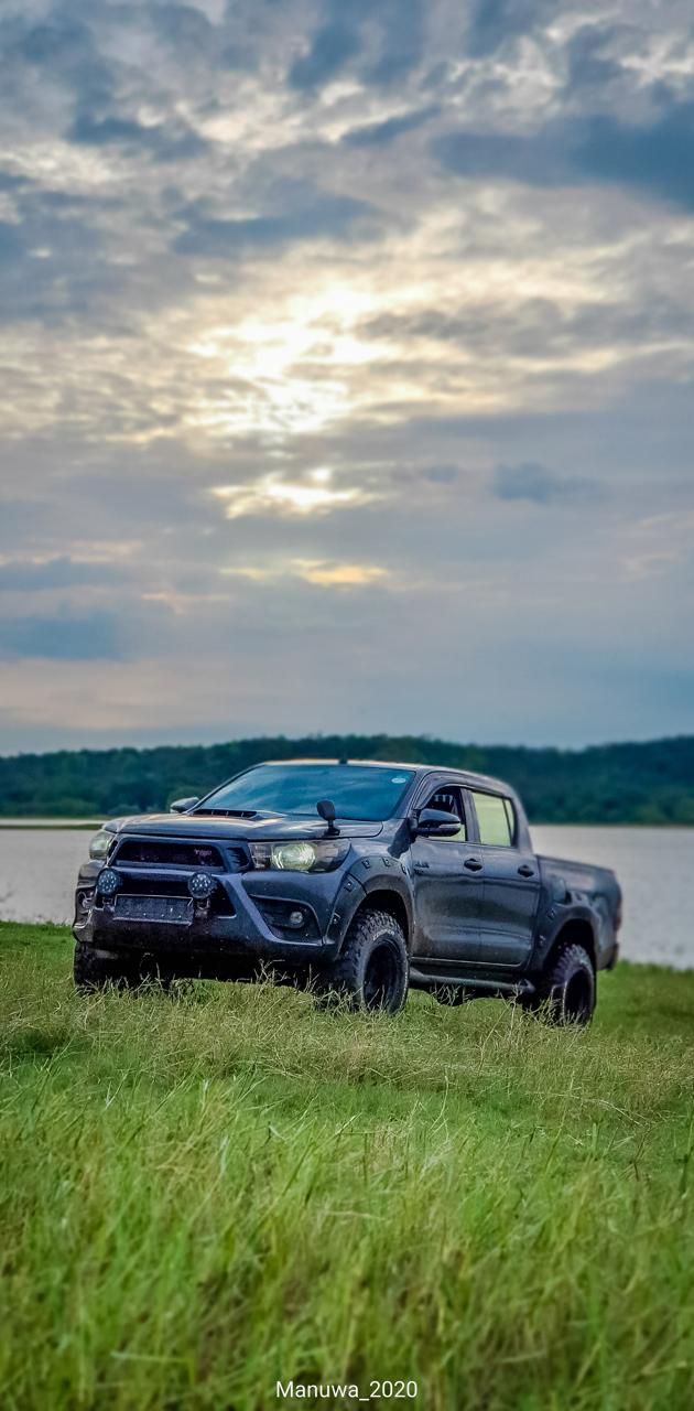 Toyota hilux wallpaper