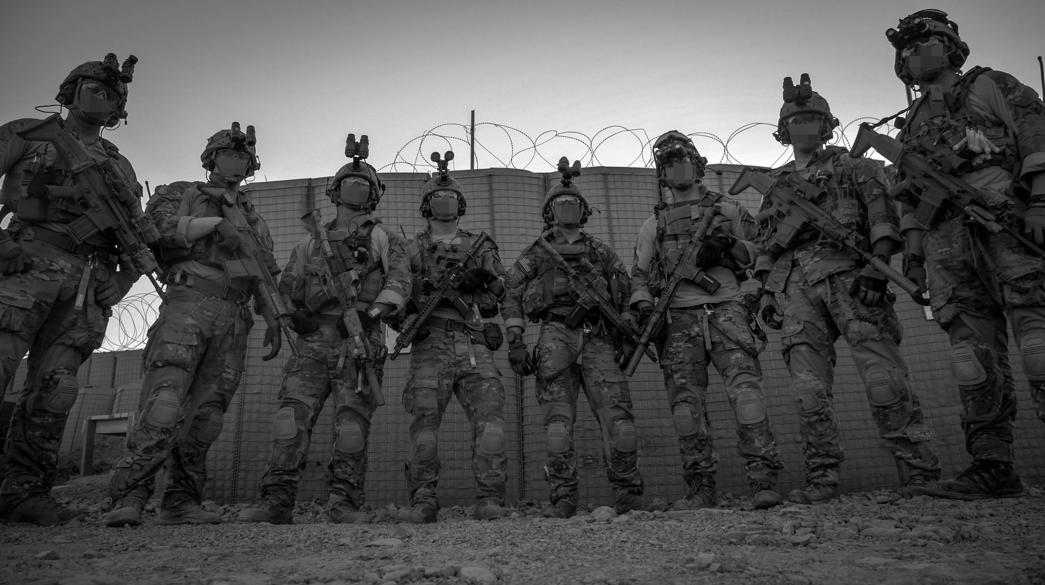 Wallpaper, people, special forces, war, soldier, army gear, black and white, monochrome photography, infantry, troop, militia, military officer, military person 2048x1148