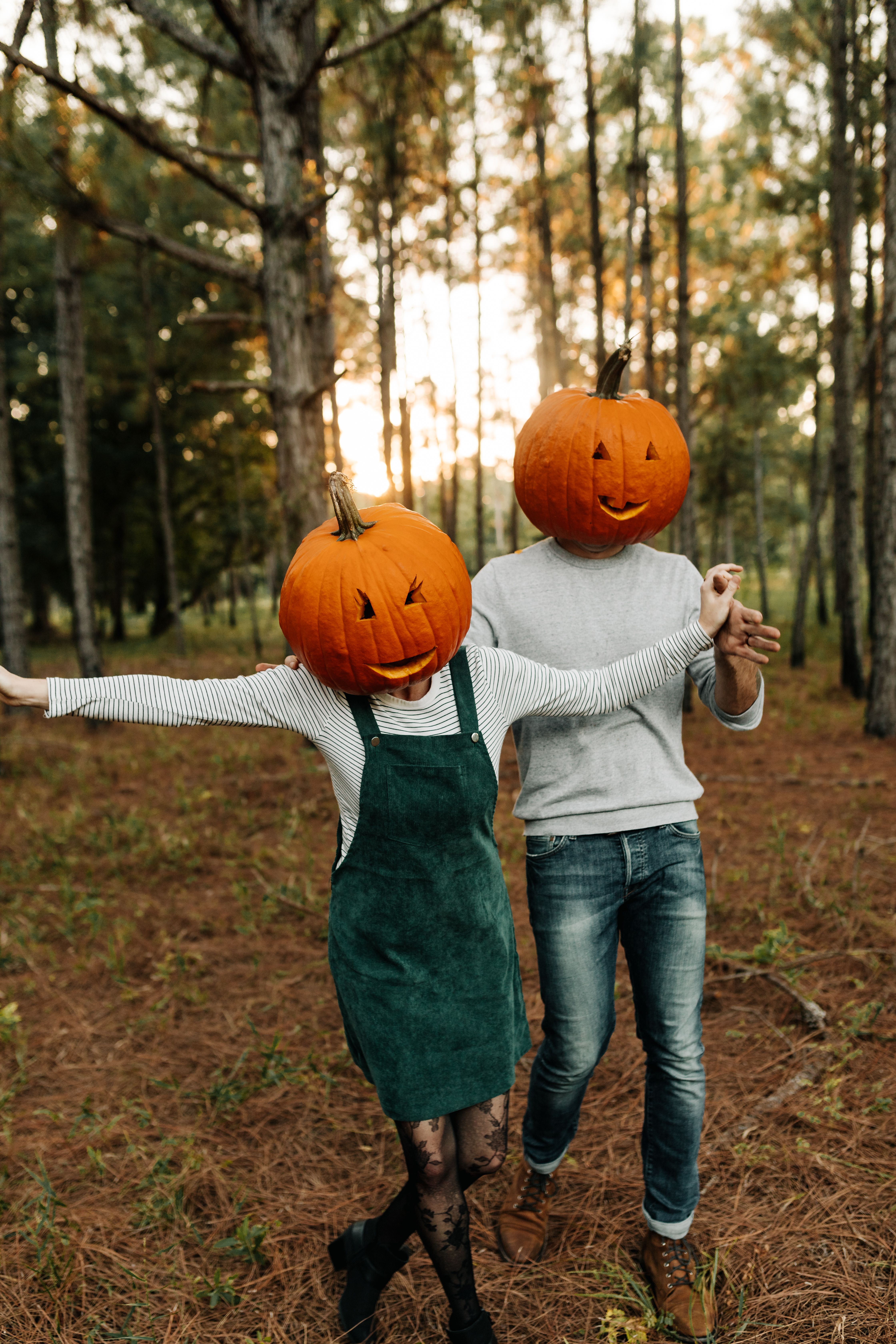 Pumpkin Head Photohoot. Halloween photography, Halloween photohoot, Pumpkin head