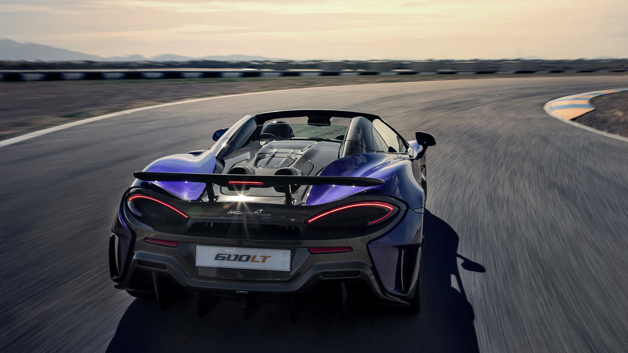 McLaren 600LT Spider Review: A Longtail benchmark