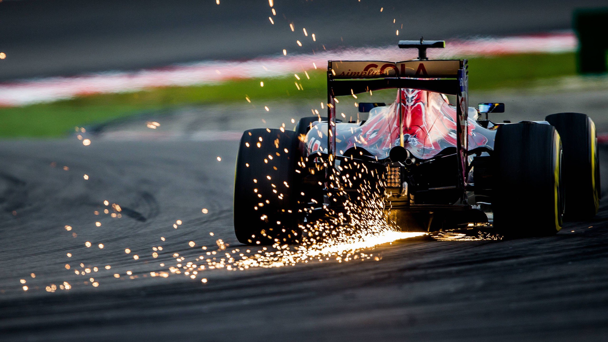 Sainz 4K wallpaper for your desktop or mobile screen free and easy to download