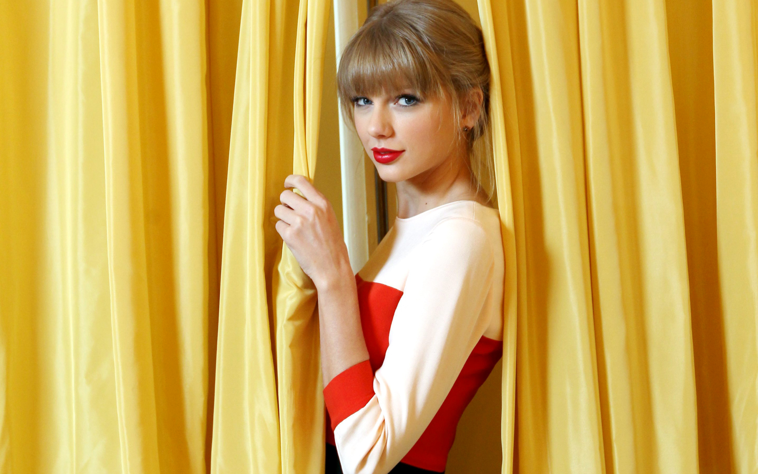 Taylor Swift Red Lips 2560x1600 Resolution HD 4k Wallpaper, Image, Background, Photo and Picture