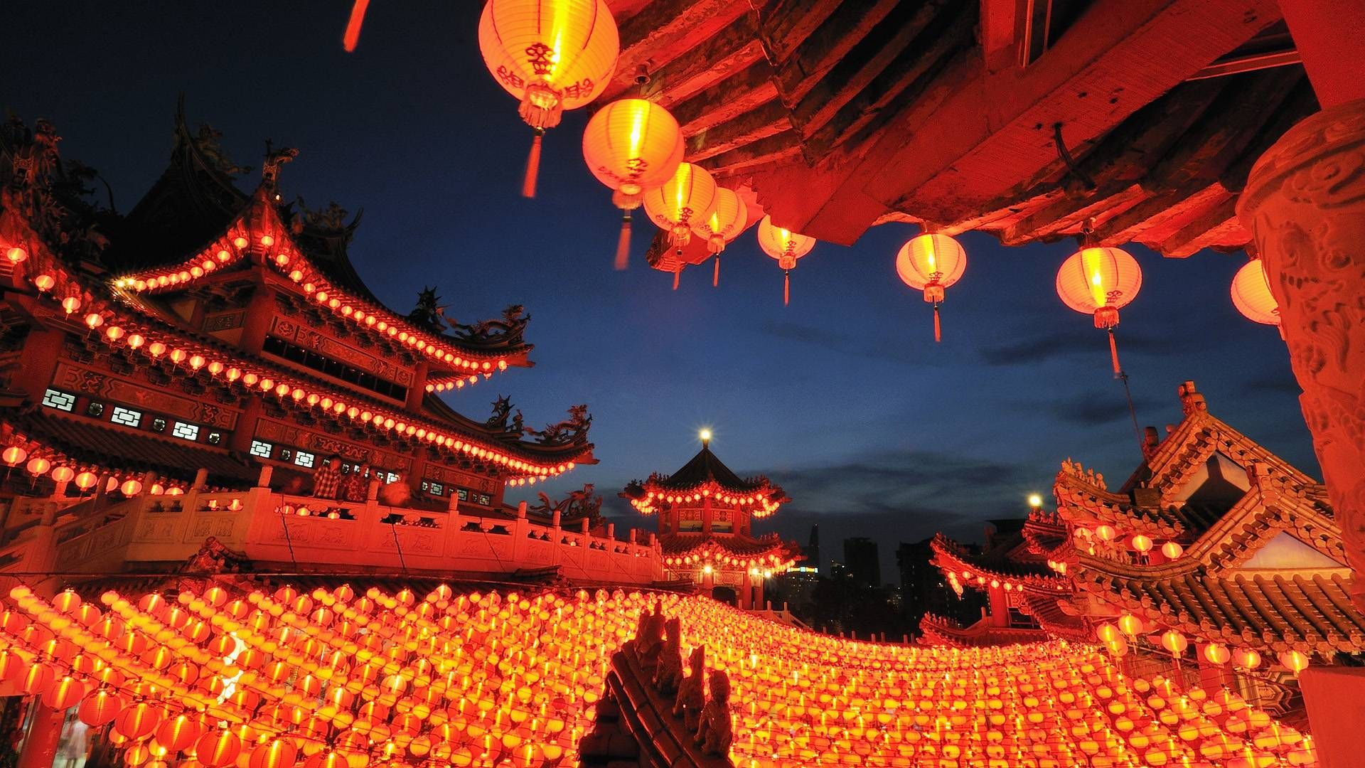 blissfully bright!. Lantern wallpaper, Japanese paper lanterns, Oriental wallpaper