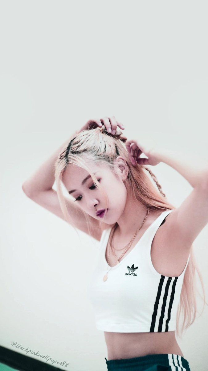 Blackpink Rosé Lovely Wallpaper. Rosé blackpink wallpaper, Blackpink rose, Rosé blackpink photohoot