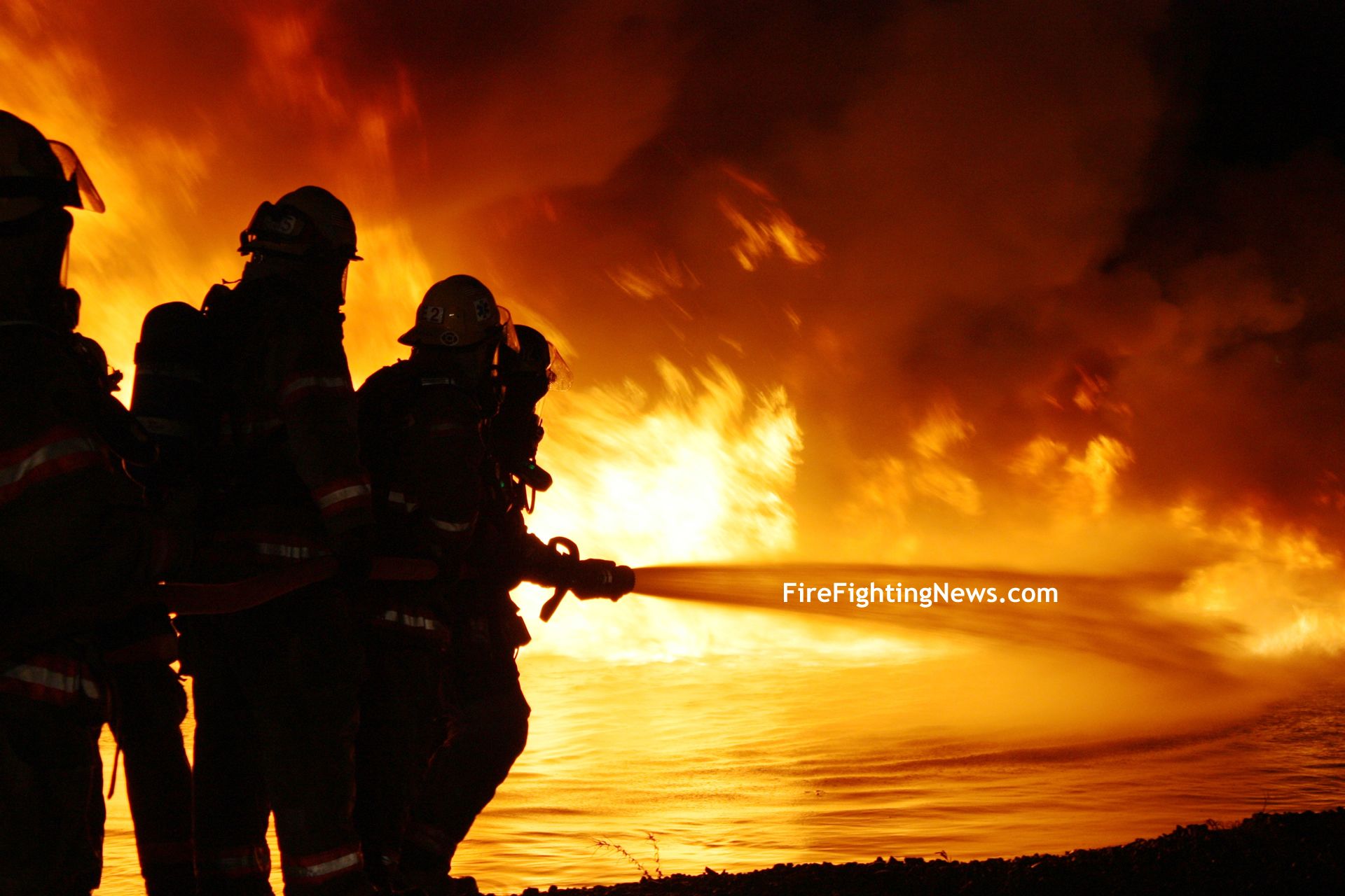 Ask.com. Firefighter, Android wallpaper, Wallpaper