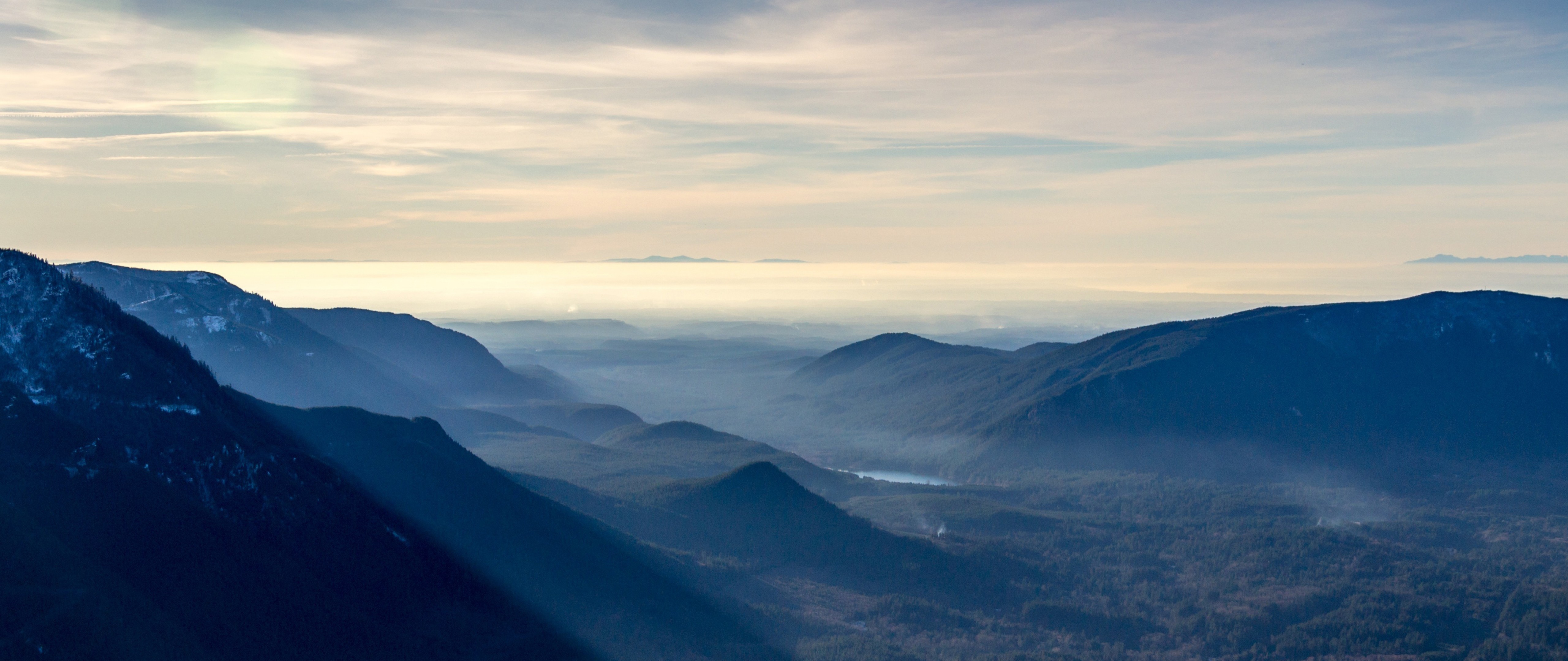 Free Misty Mountain Wallpaper for Desktop and Mobiles 4K Ultra HD Wide TV