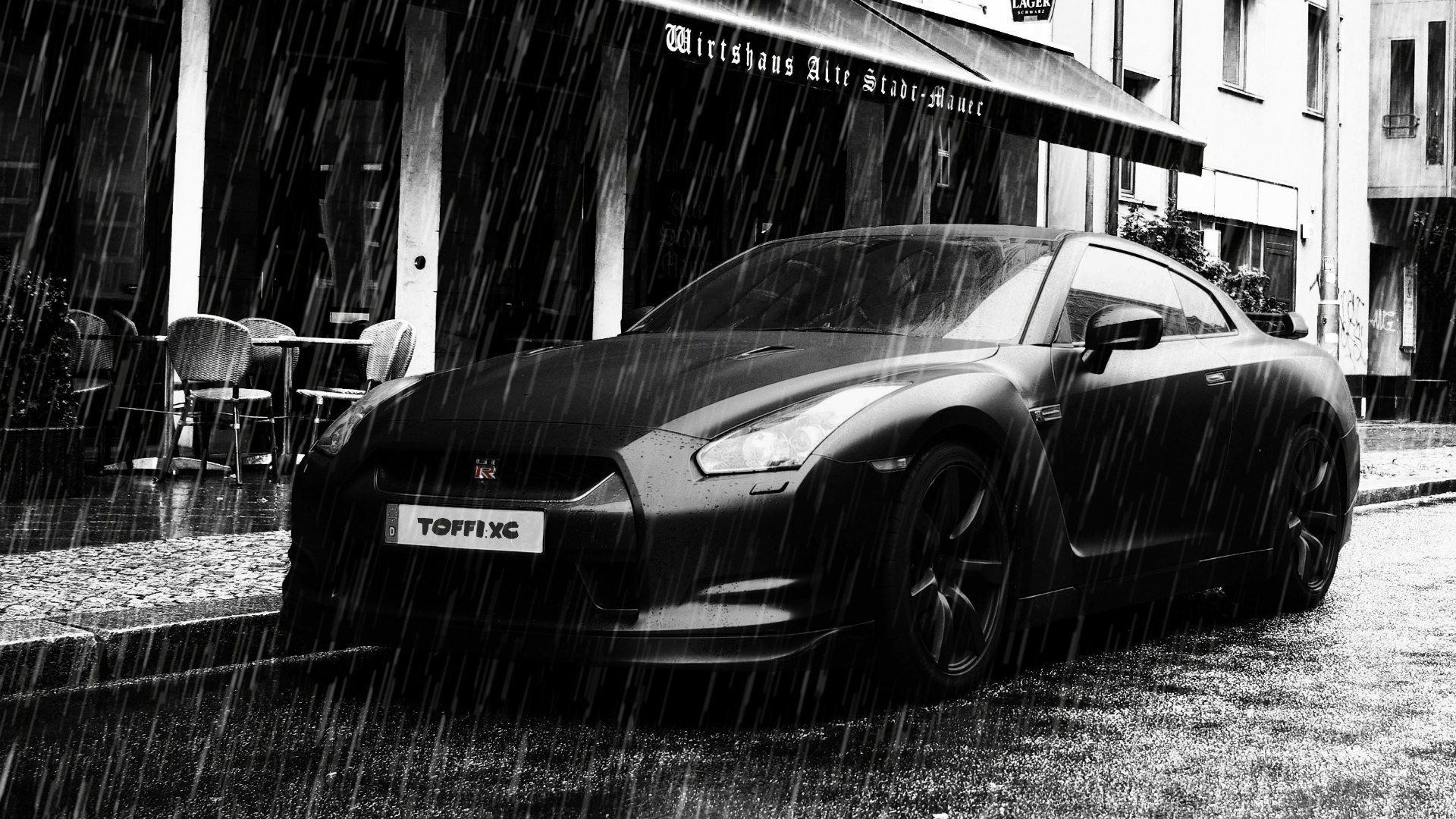 Black Nissan GT R In The Rain Desktop Wallpaper 1024x768