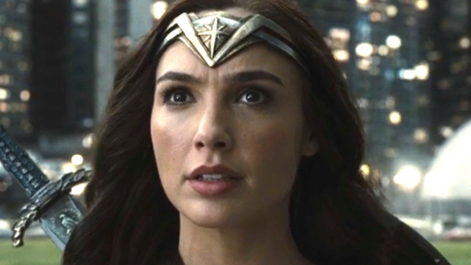 Fans Are Absolutely Loving Wonder Woman In Zack Snyder's Justice League