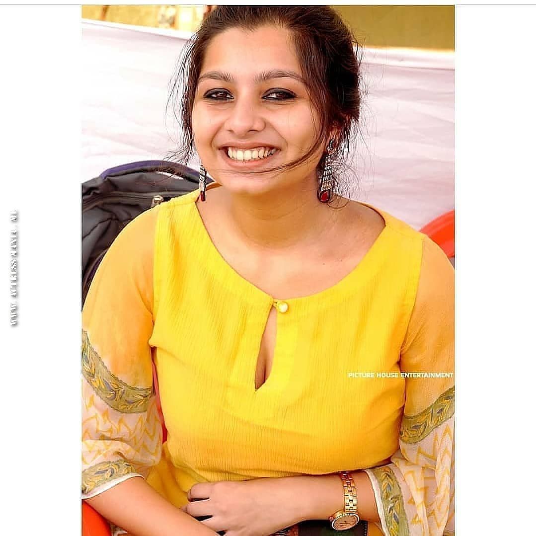 Niranjana Anoop Hot Photo