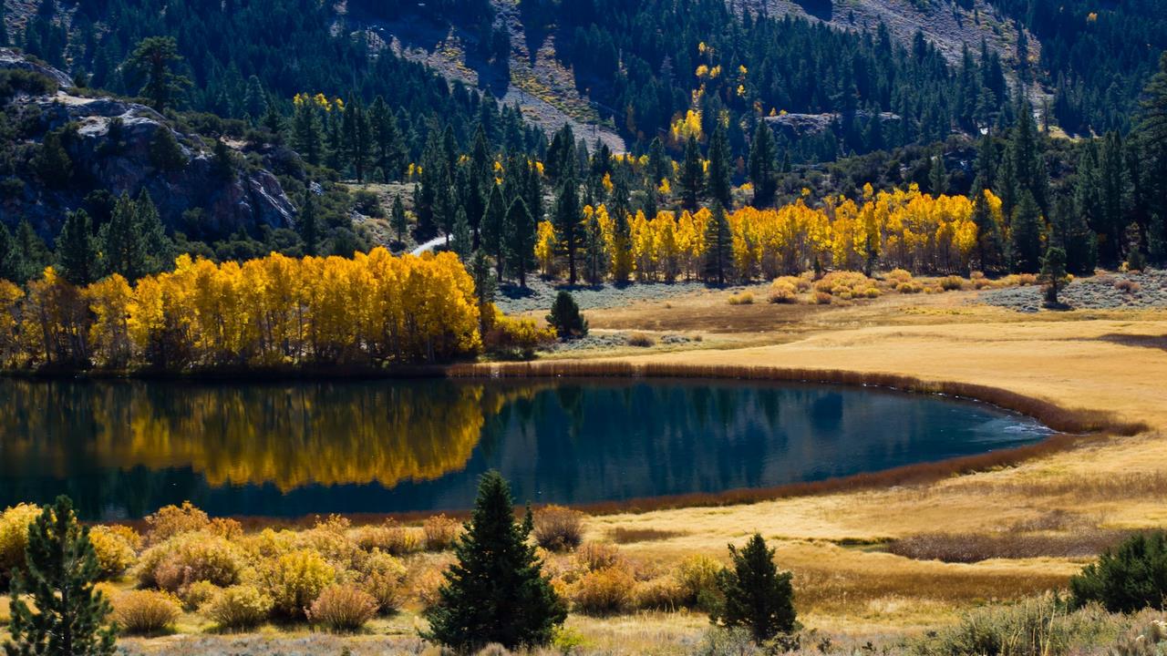 Autumn Mountain Lake