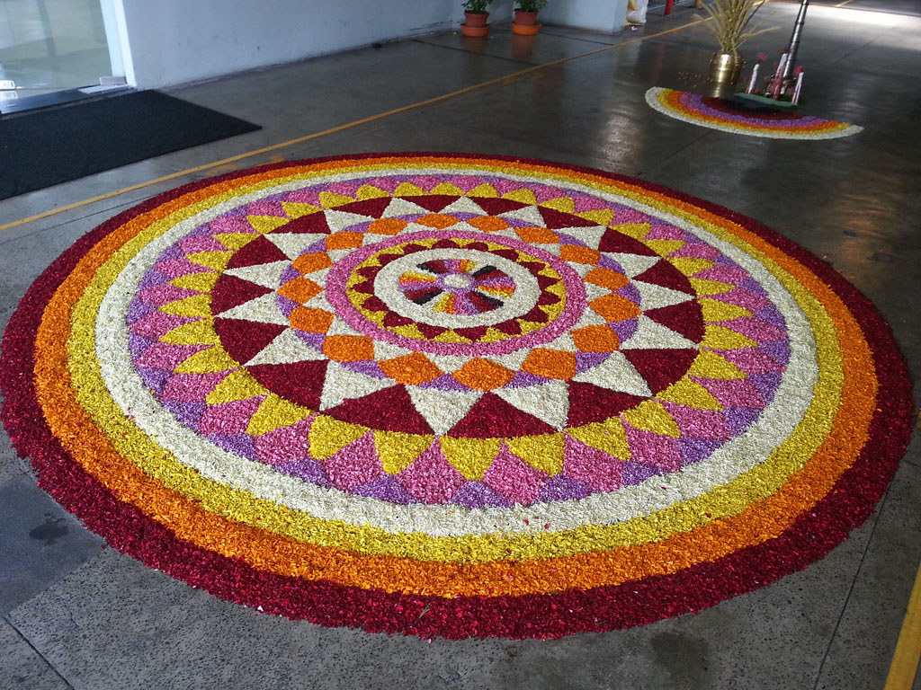 Onam Pookalam Design. Read Full Post here: Onam Pookalam De