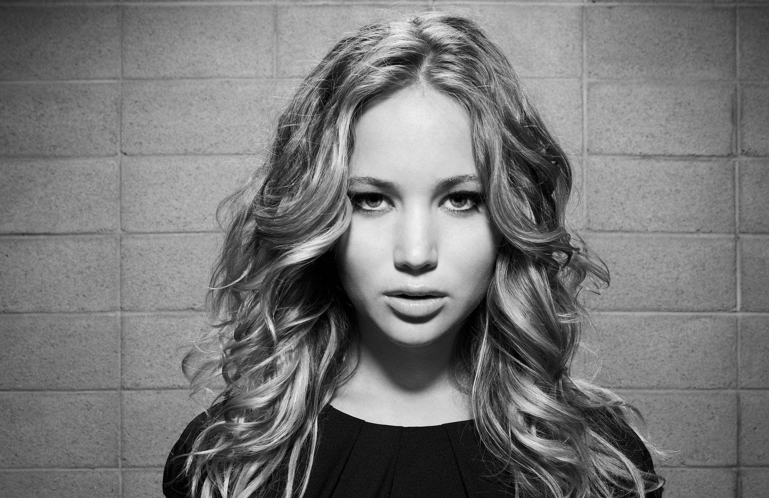 Download Wallpaper Jennifer Lawrence, American Actress, Monochrome, Portrait, Make Up, Black Dress For Desktop With Resolution 2560x1660. High Quality HD Picture Wallpaper