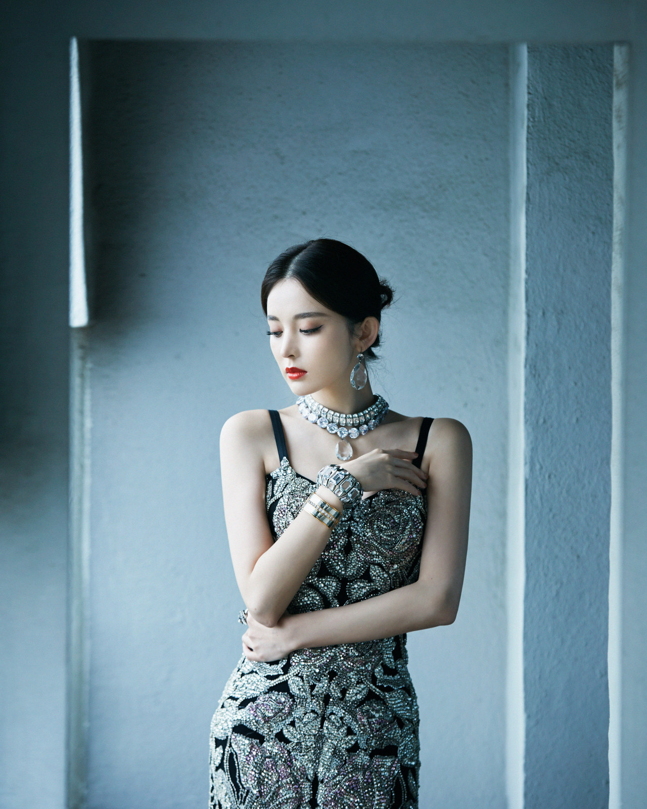 wandering songstress