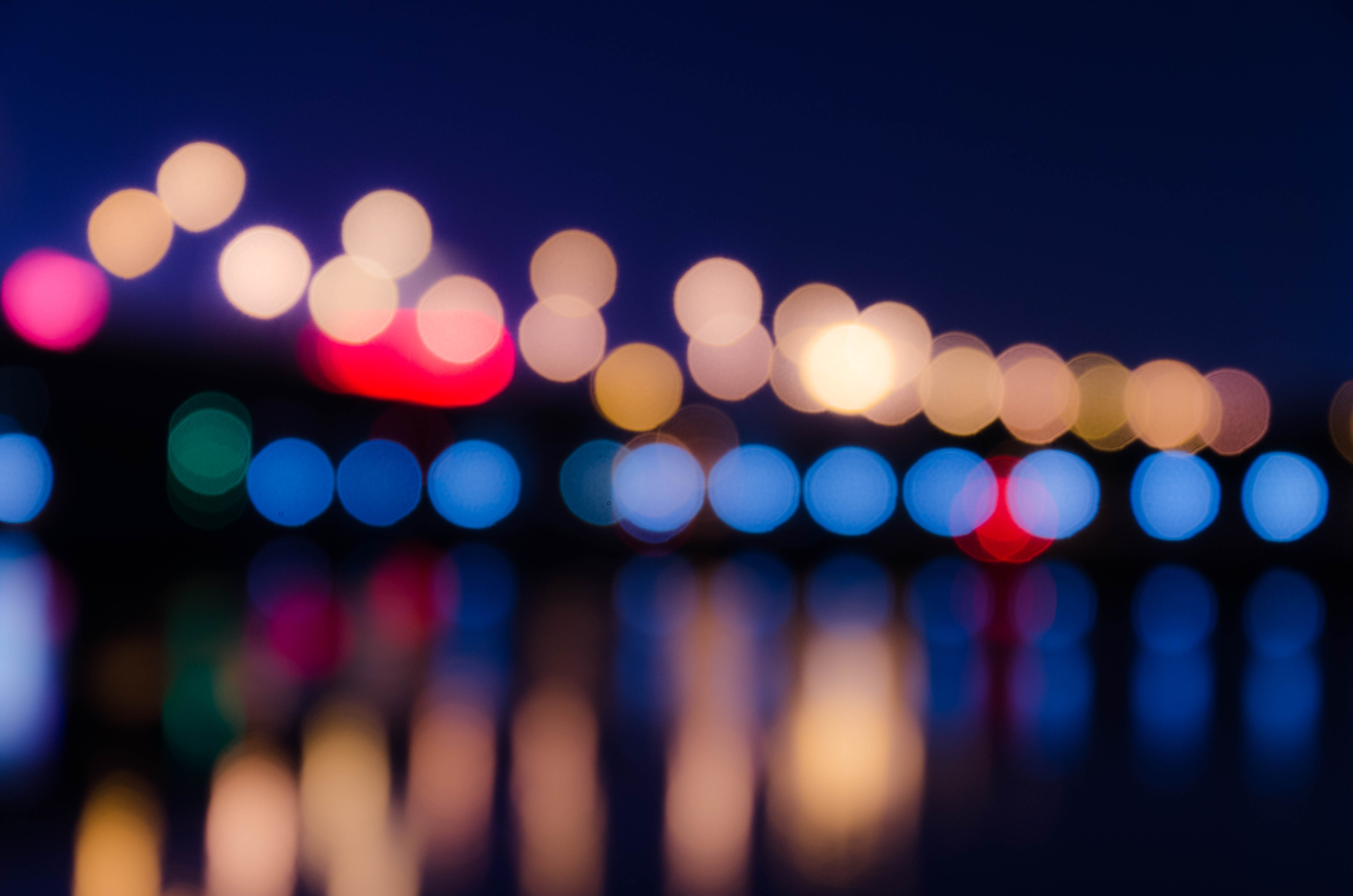 Wallpaper, dead colour, light bulb 4928x3264