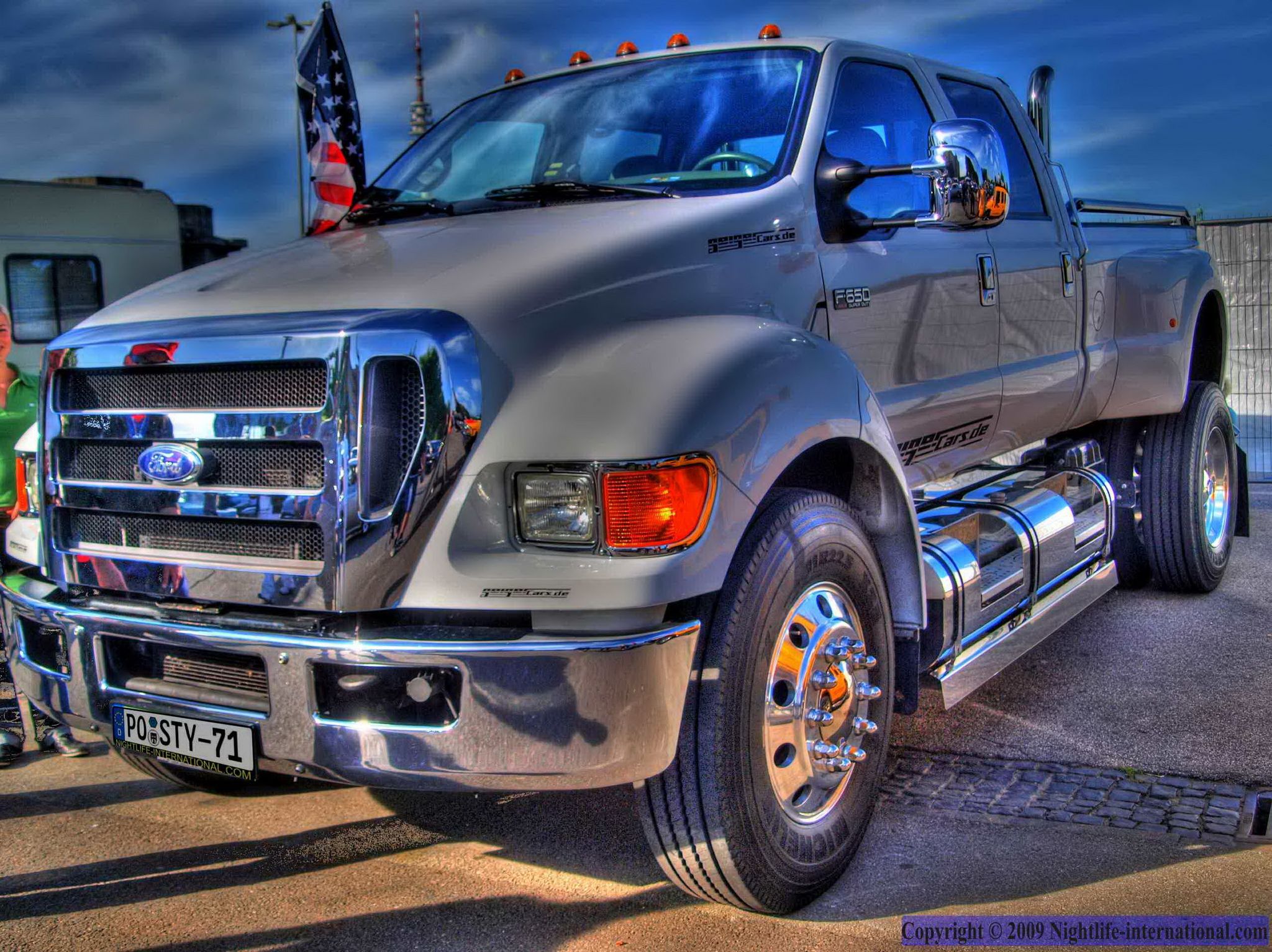 Ford f650 броневик