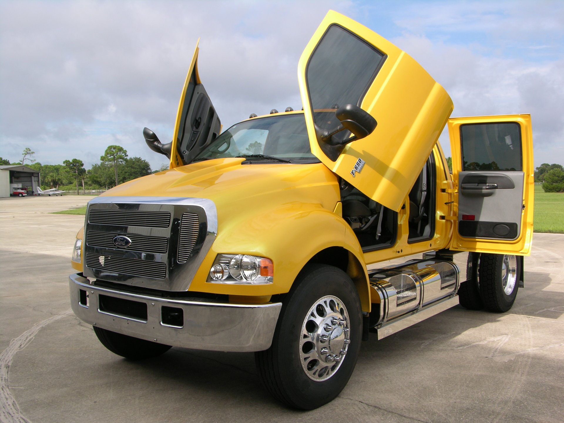 Ford F 650 HD Wallpaper And Background Image