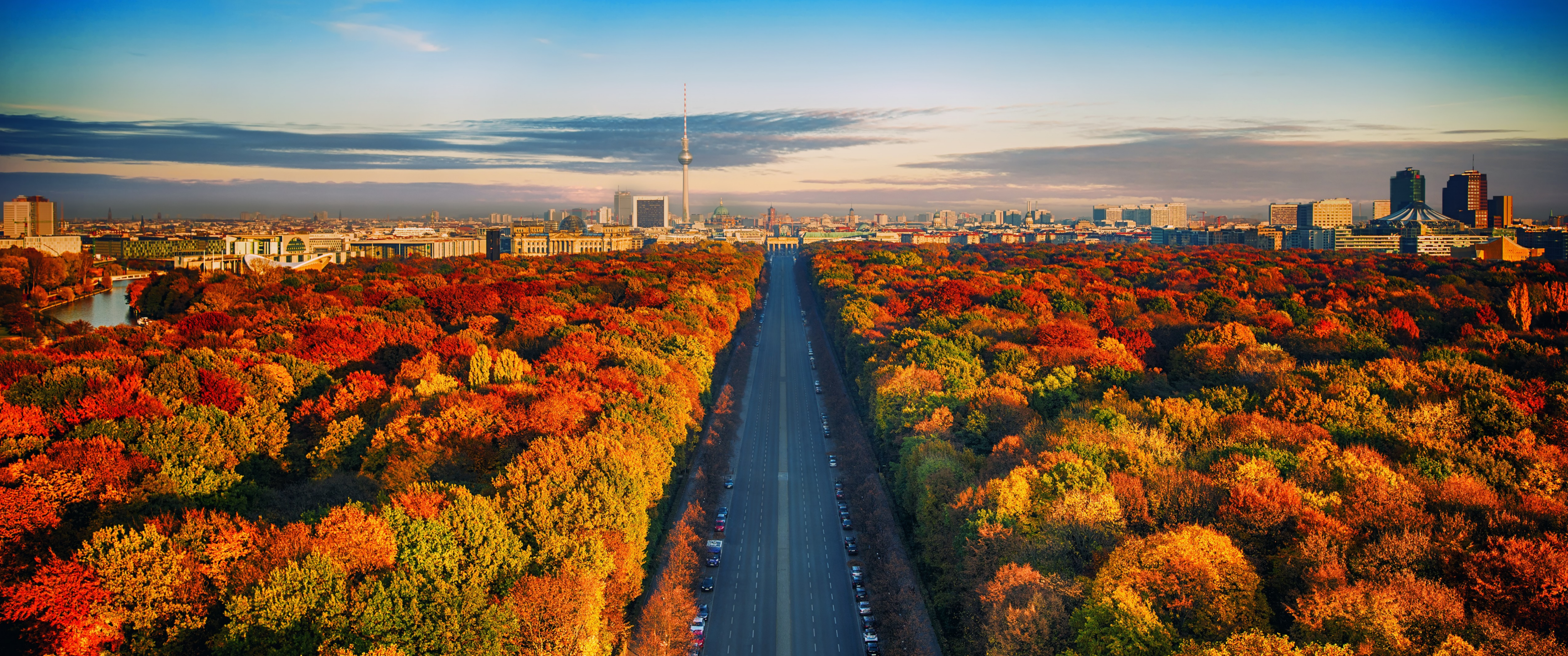 Berlin Autumn [3440x1440]: WidescreenWallpaper