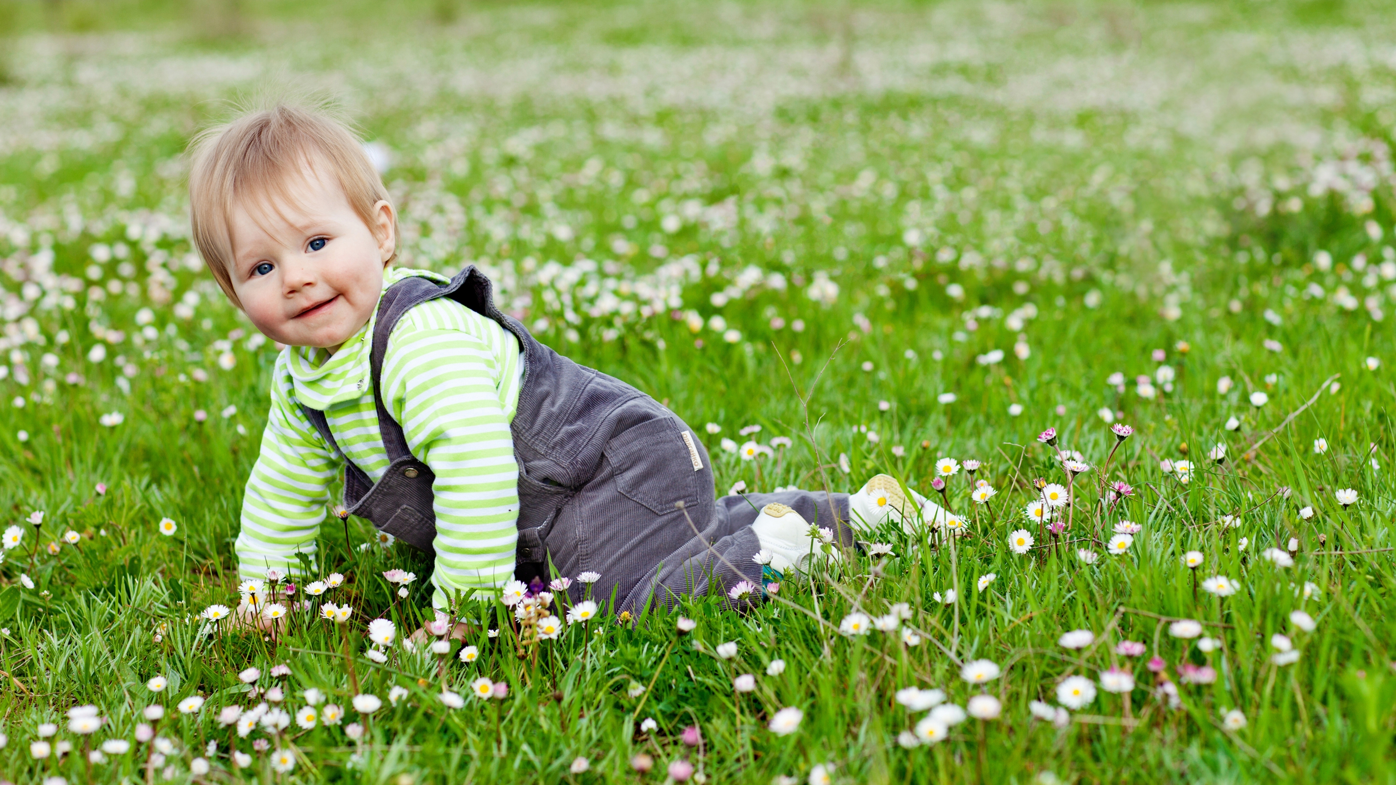 Wallpaper, child, children, happy, play, cute, Joy, garden, grass, flowers 5484x3084