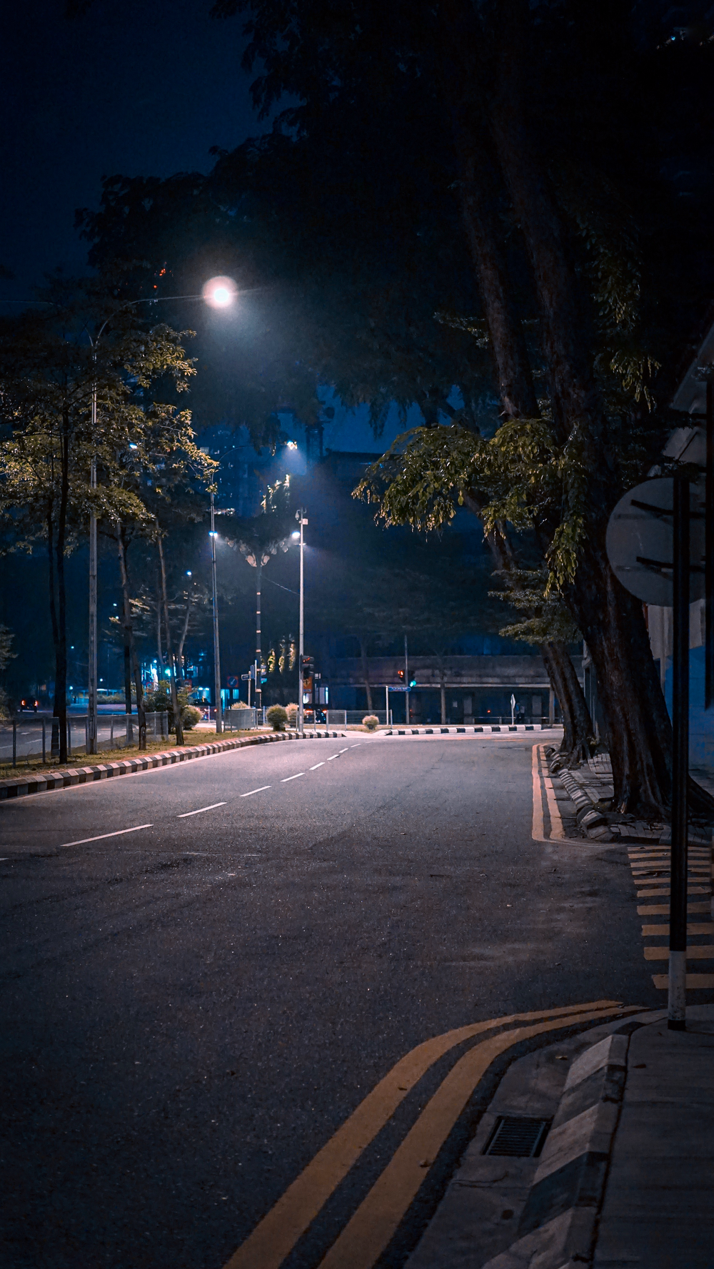Street Light Picture [HQ]. Download Free Image
