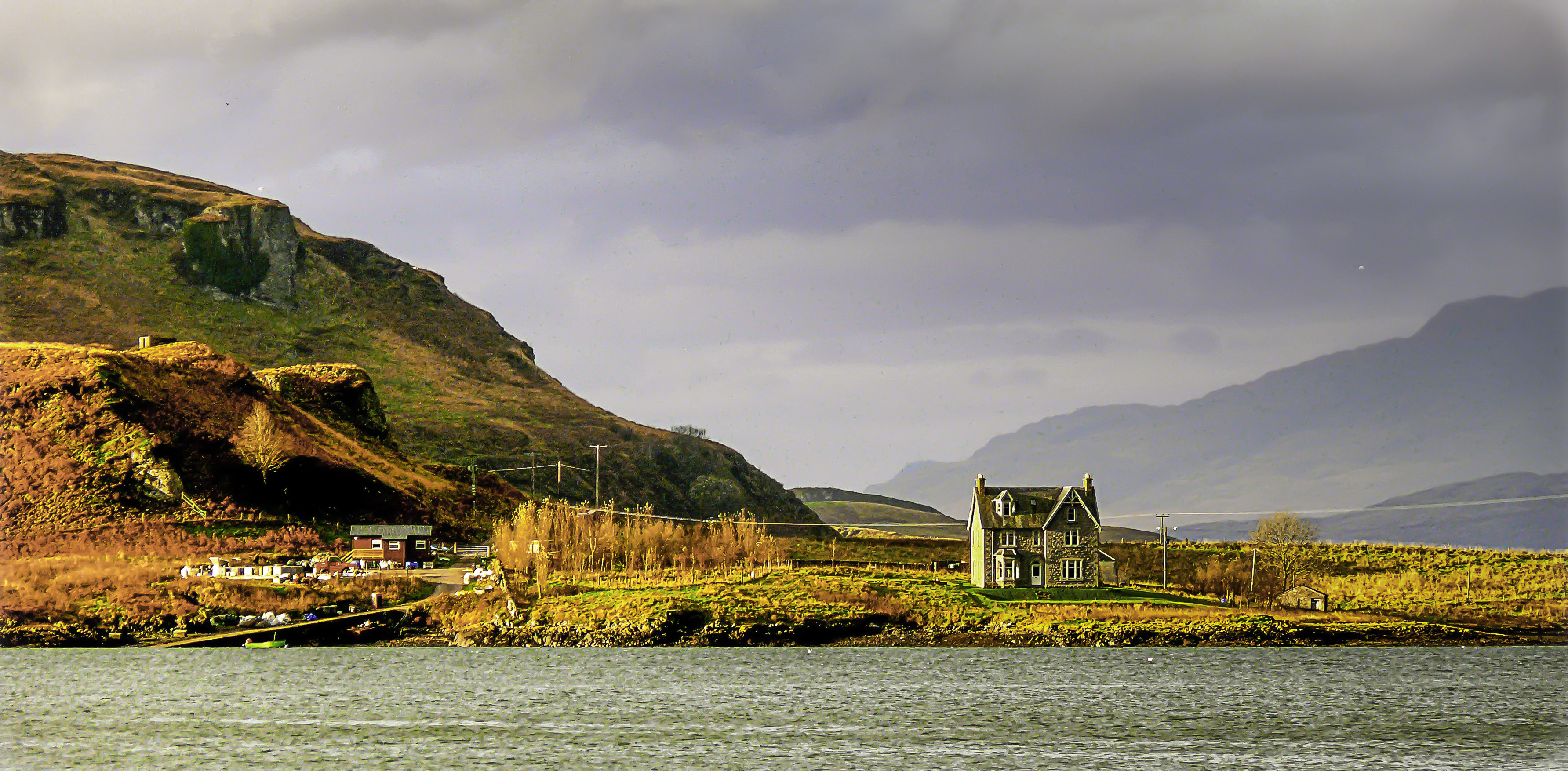 Wallpaper, Scotland, oban, coast, water, house, hillside, autumn, colours, shore, sunlight, golden, westcoast 3567x1754